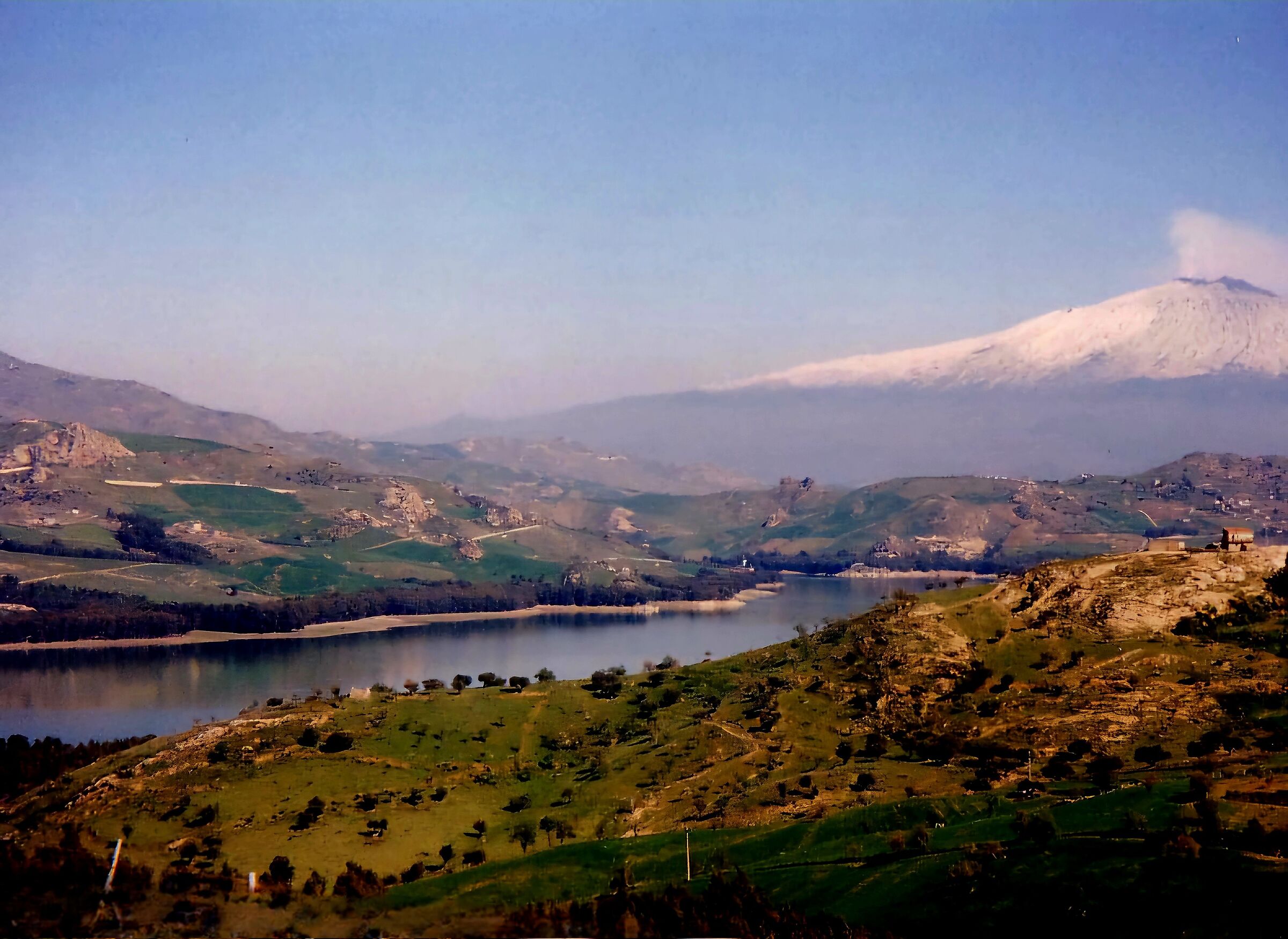 From the river to the mountains