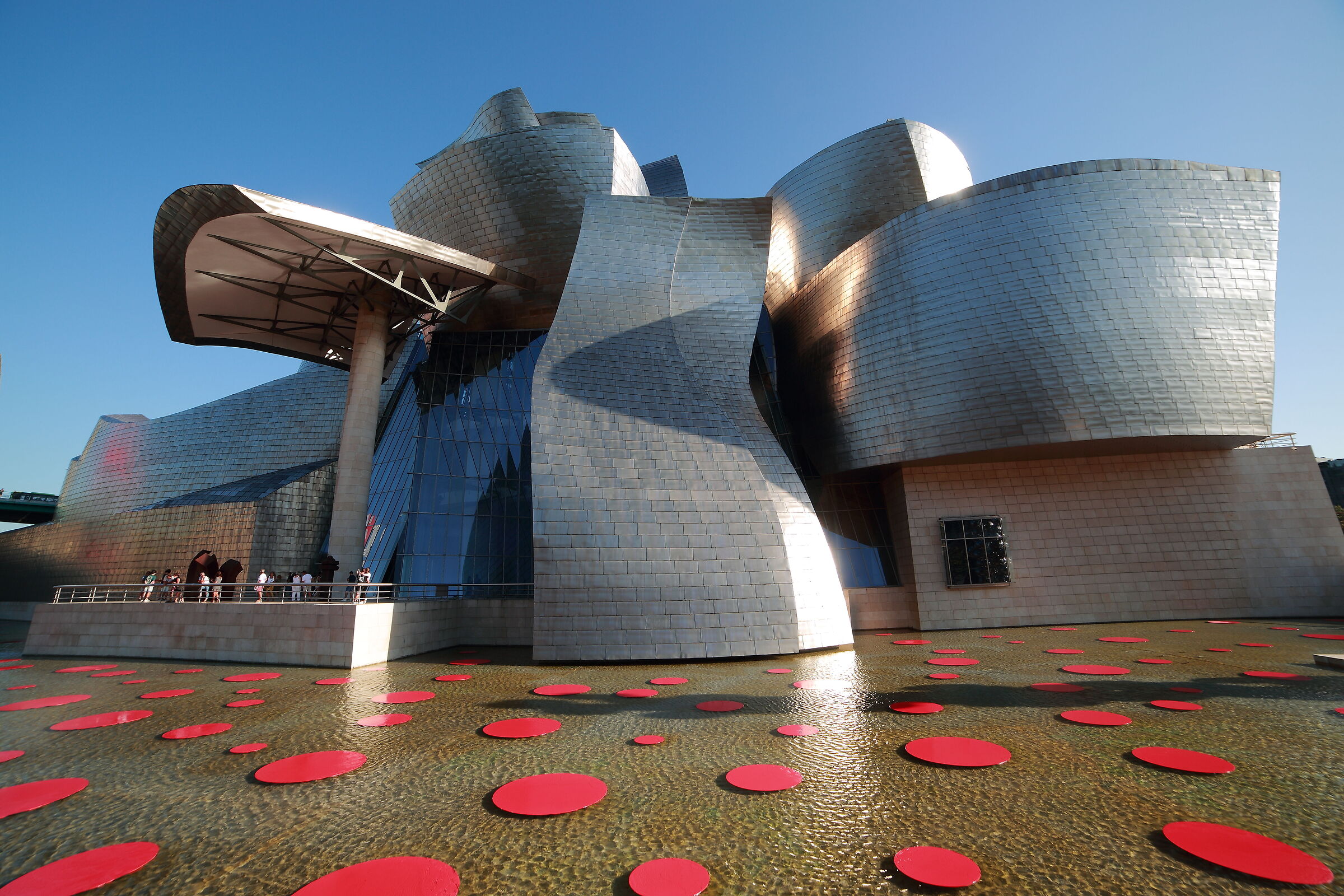 Guggenheim à polka dots