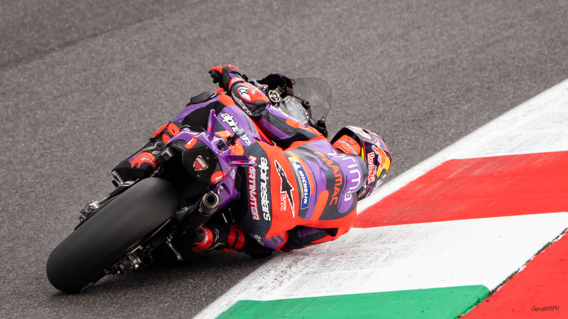 Martinetor elbow down - Mugello 2024