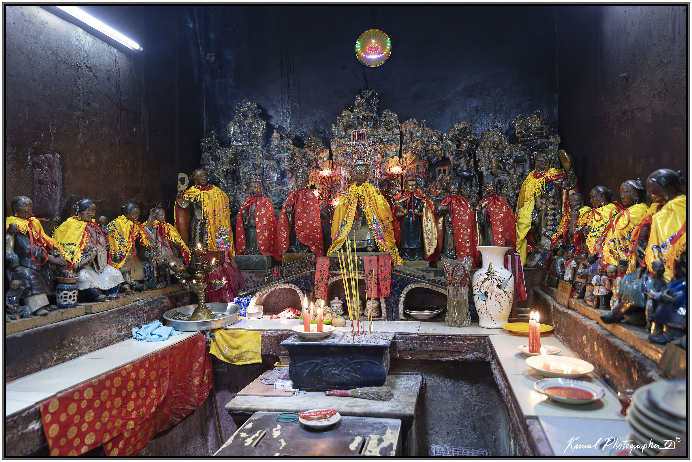 Jade Emperor Pagoda, Saigon
