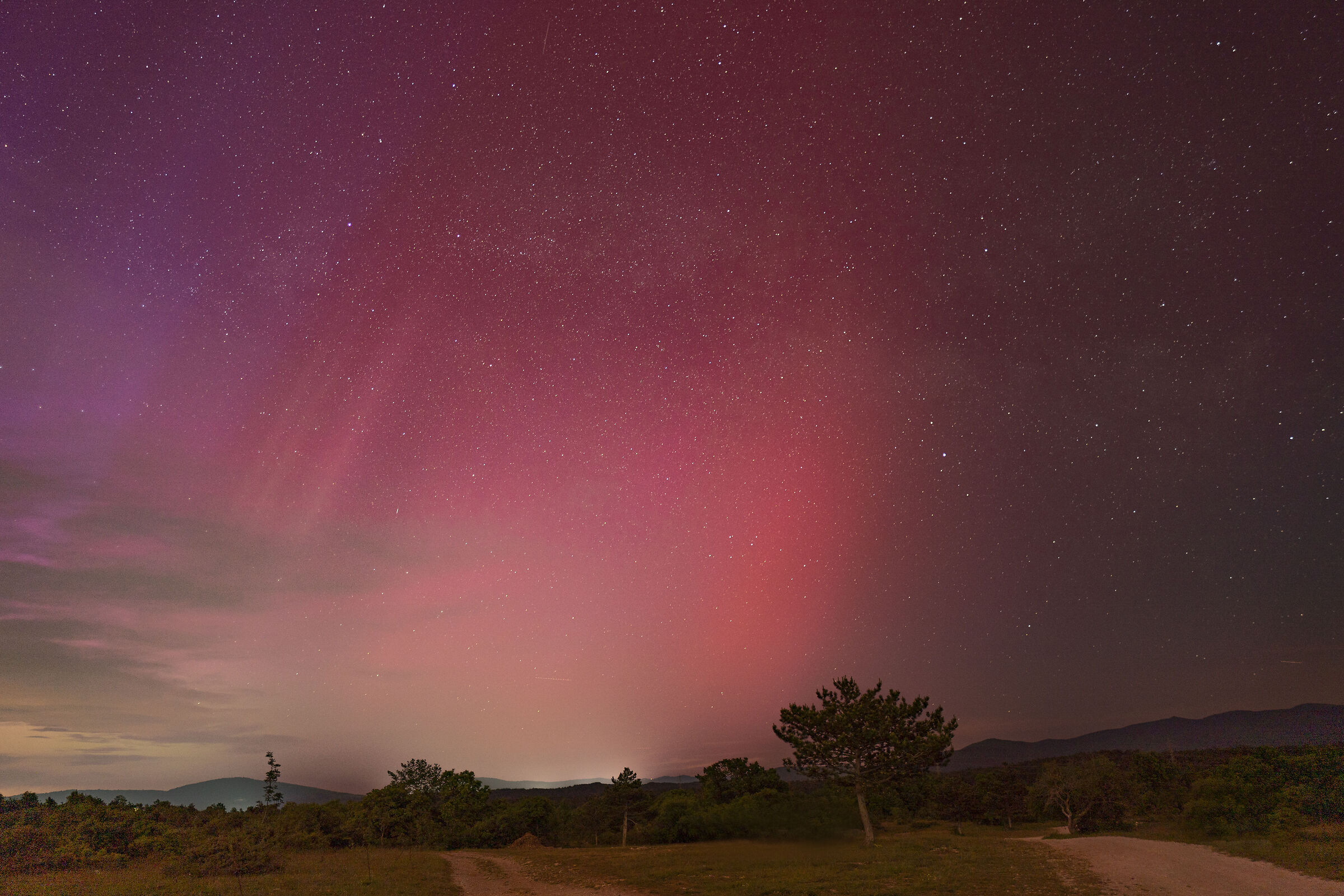 Aurora Boreale 11 maggio 2024 vicino a Trieste -3