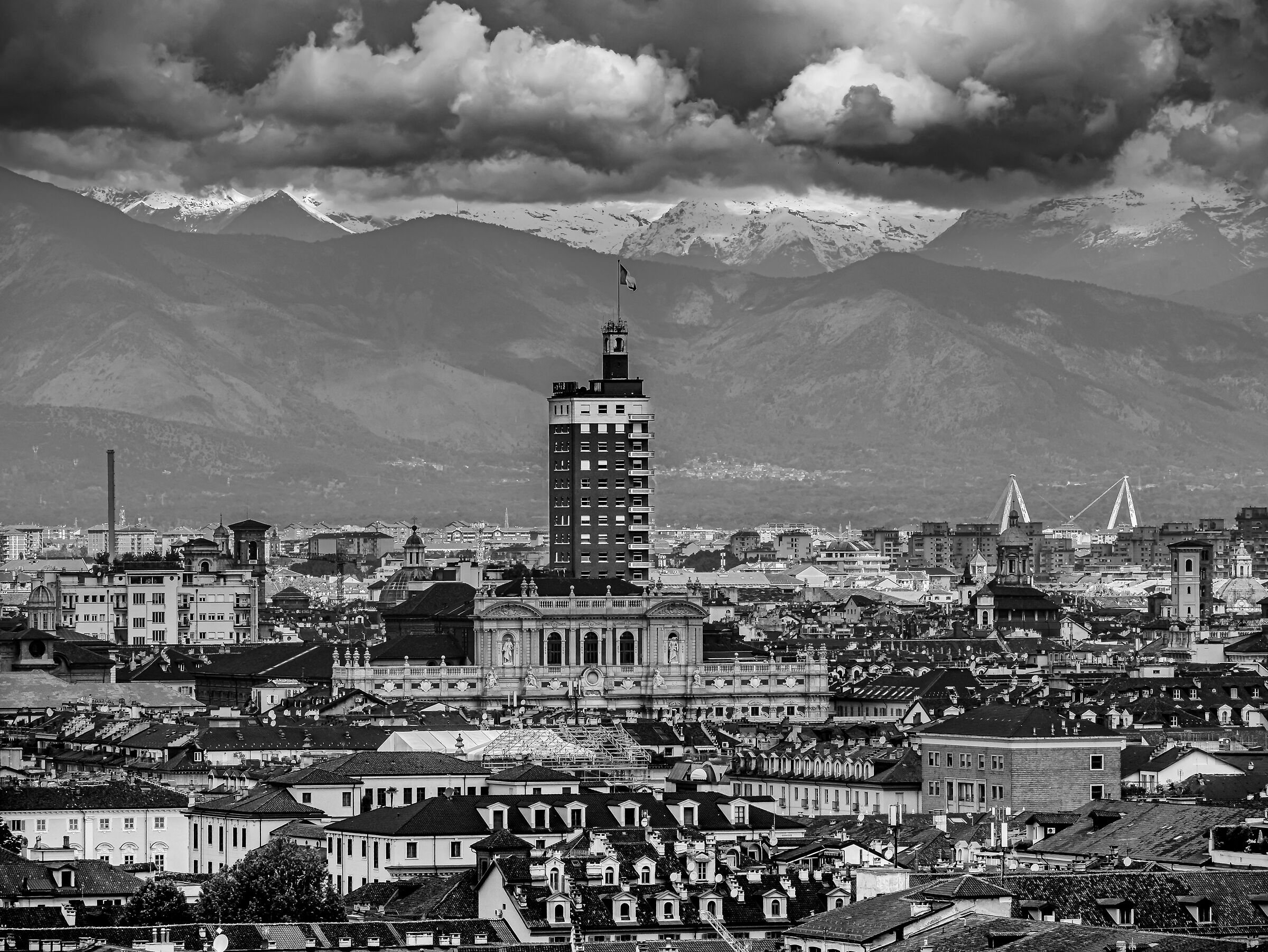 Turin compressed...
