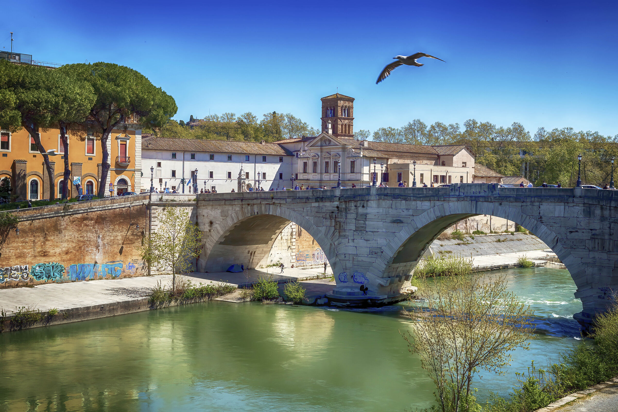 Ponte Cestio - Isola Tiberina