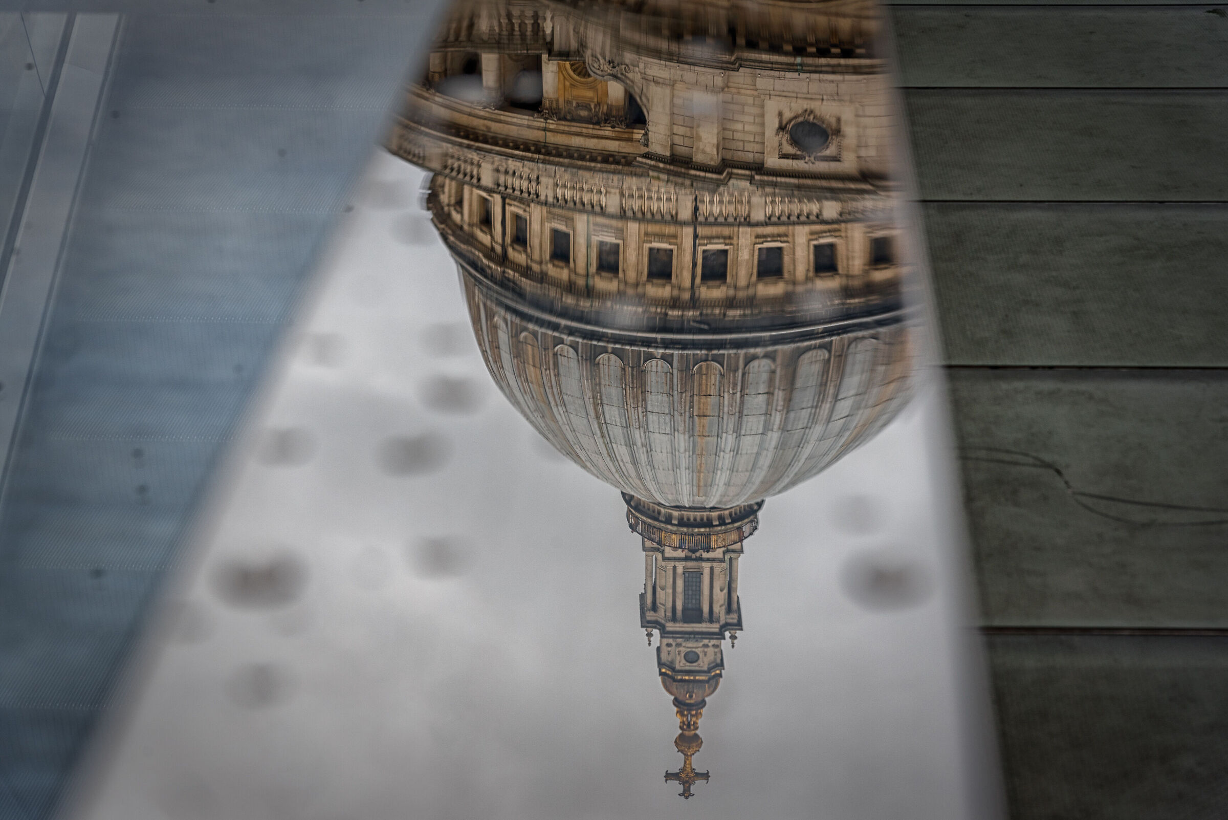 Ops! Qualcosa è andato storto...