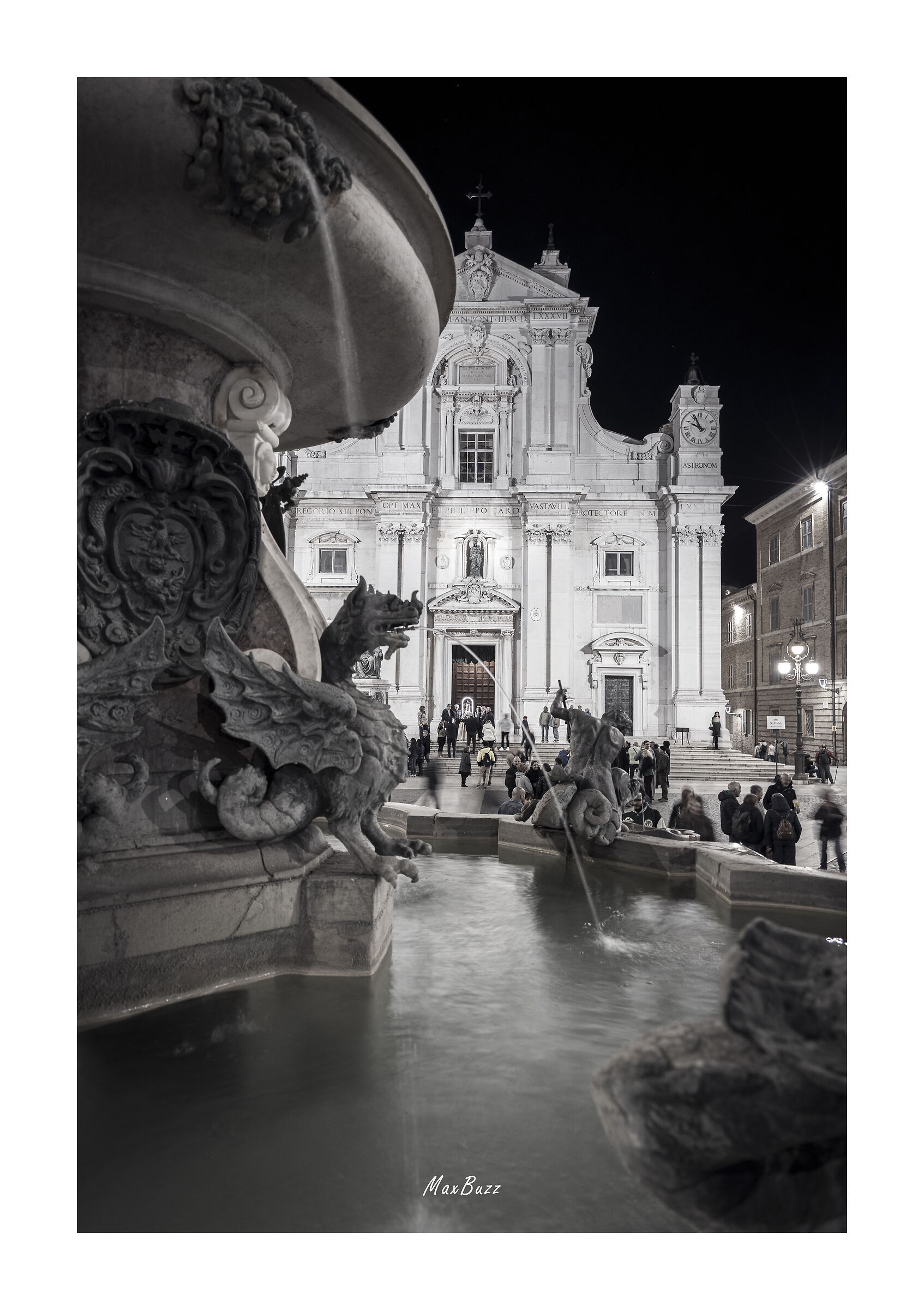 Loreto- terminato il Flambeaux