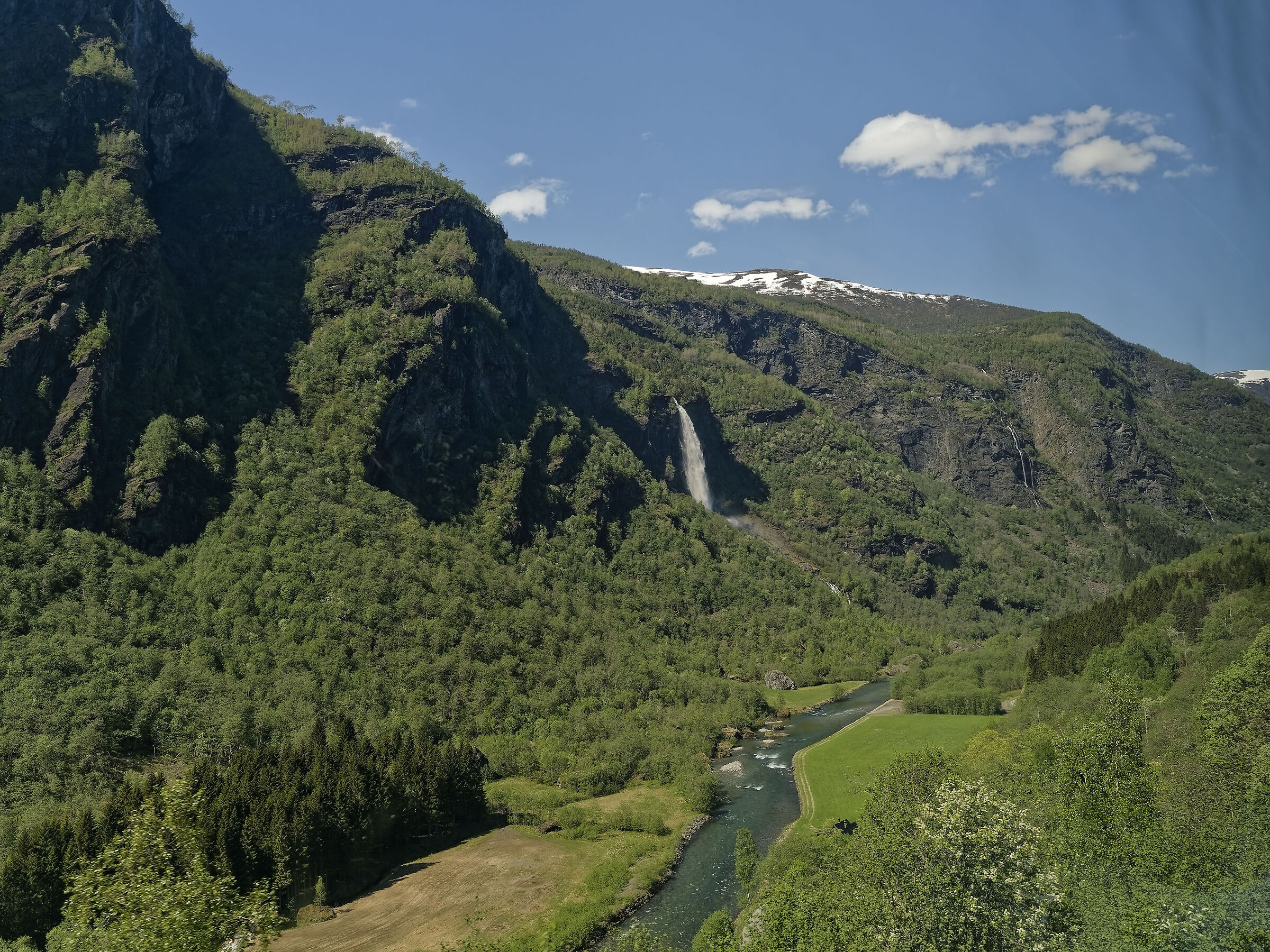 From Flam to Myrdal (NOR) by Flamsbana train