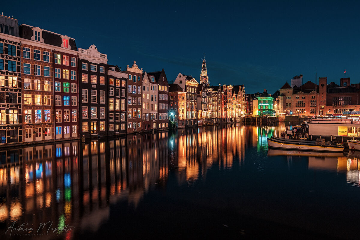 Damrak - Amsterdam (Netherlands)