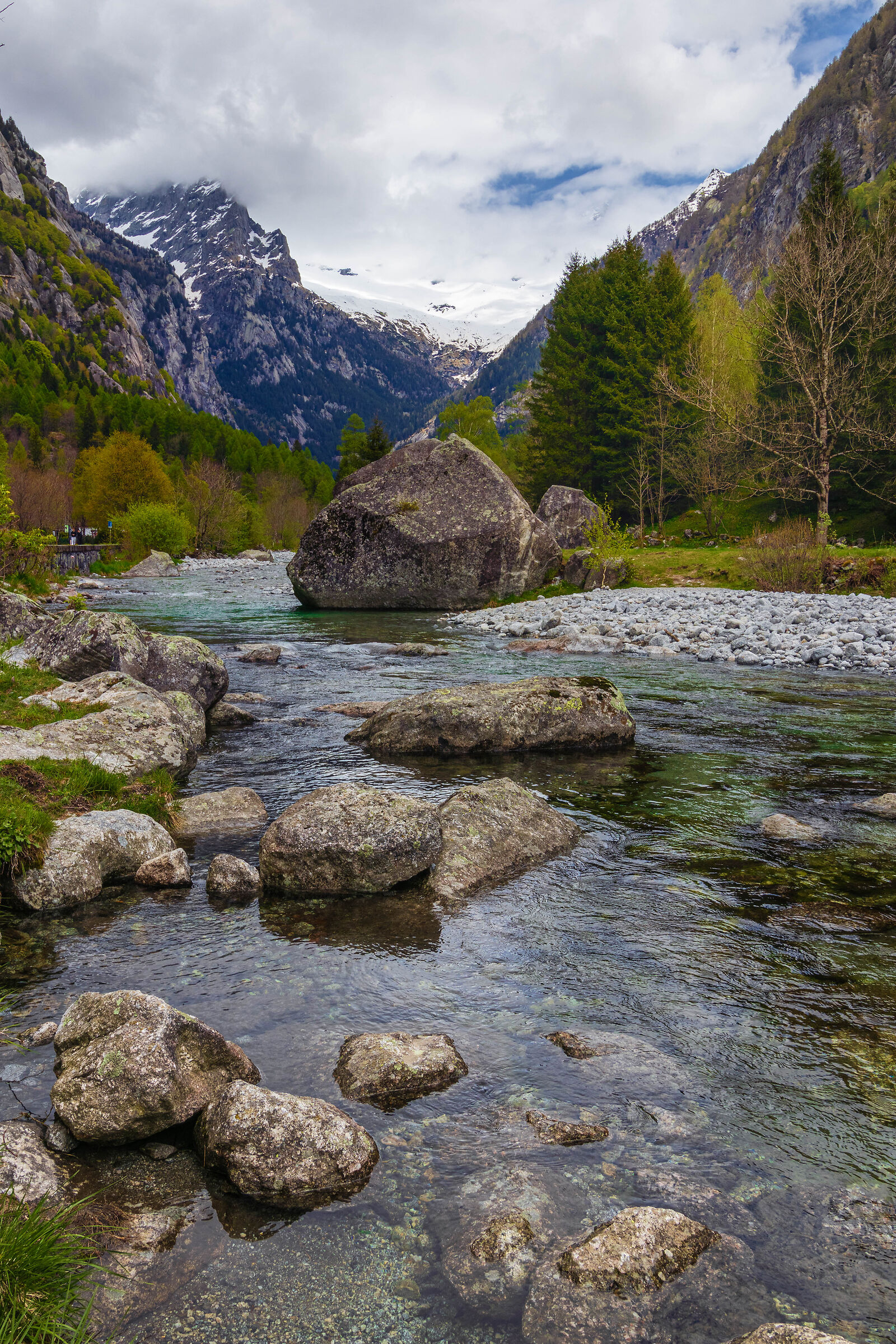 View of Val di Mello 2