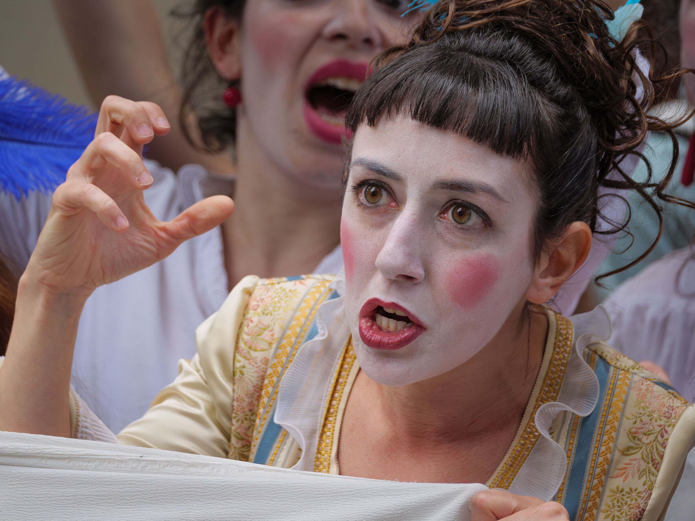 Intensa interpretazione.