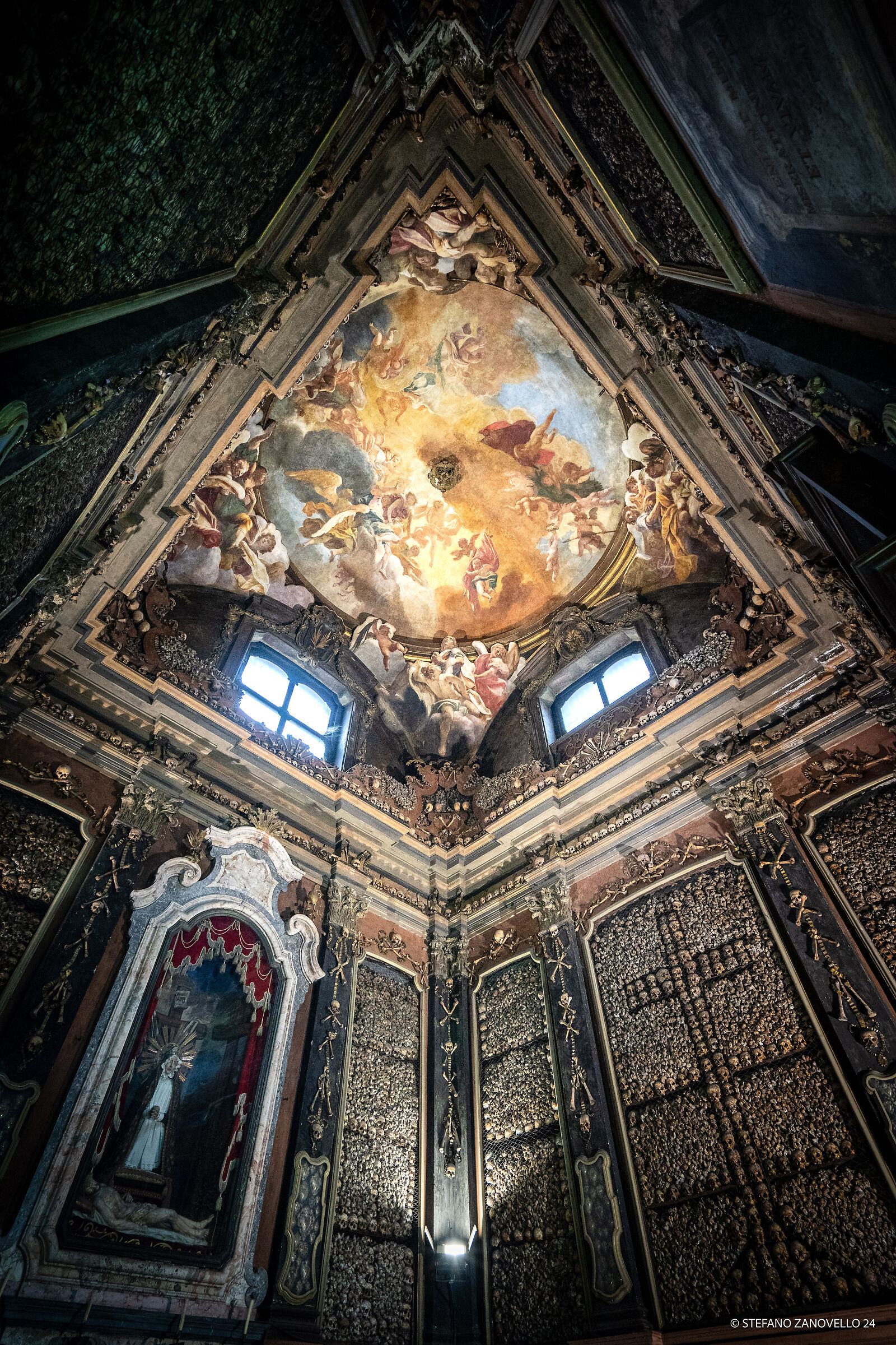San Bernardino alle Ossa, Milan