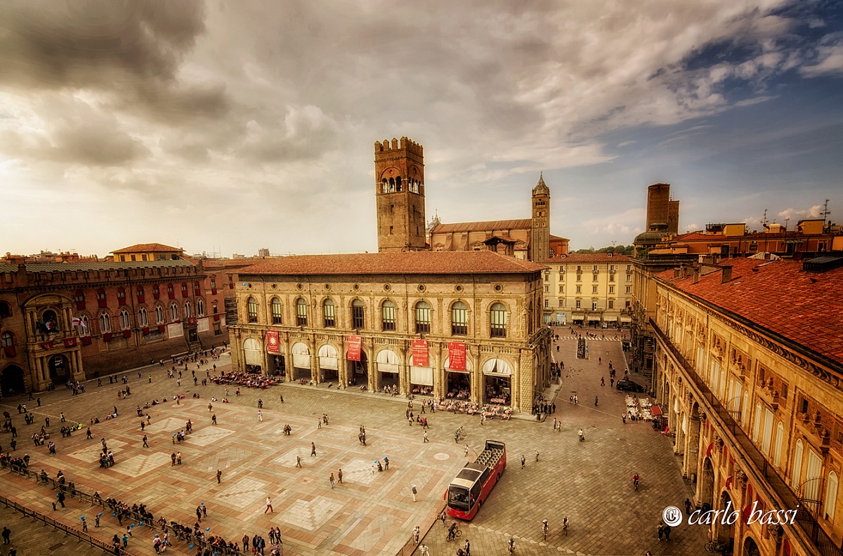 Bologna, piazza maggiore