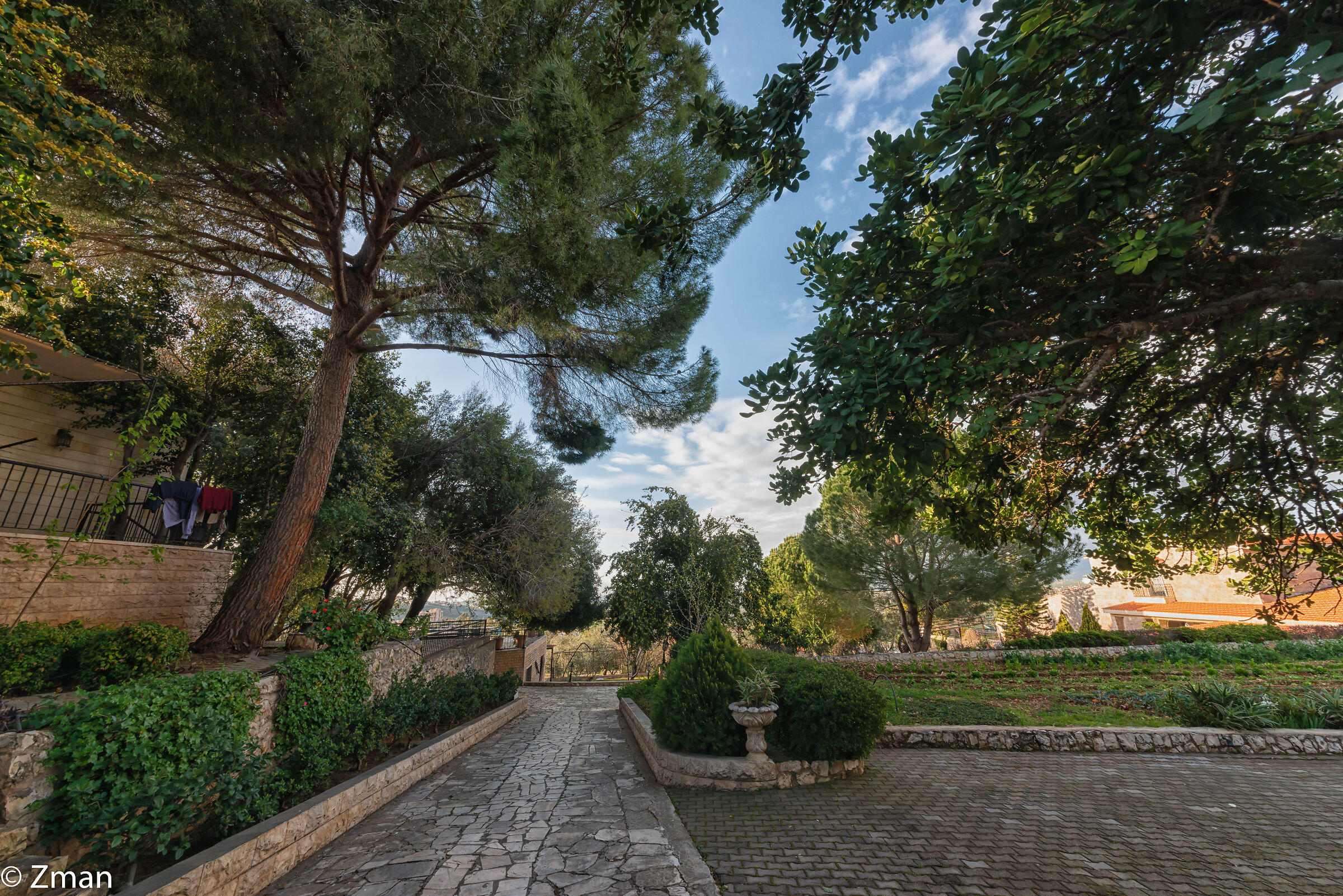 Intorno a casa nostra