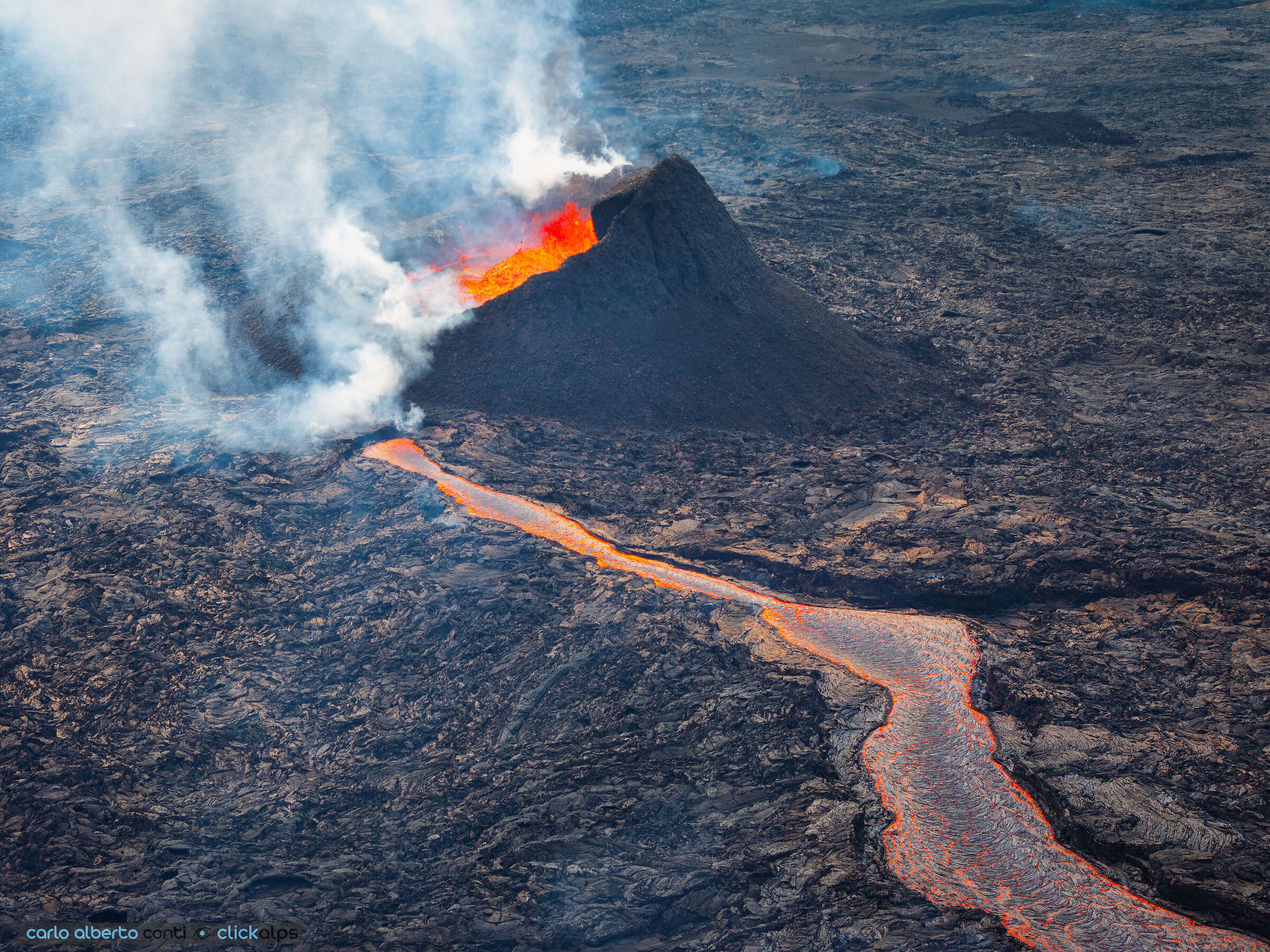 Sundhnukasgigar Volcano