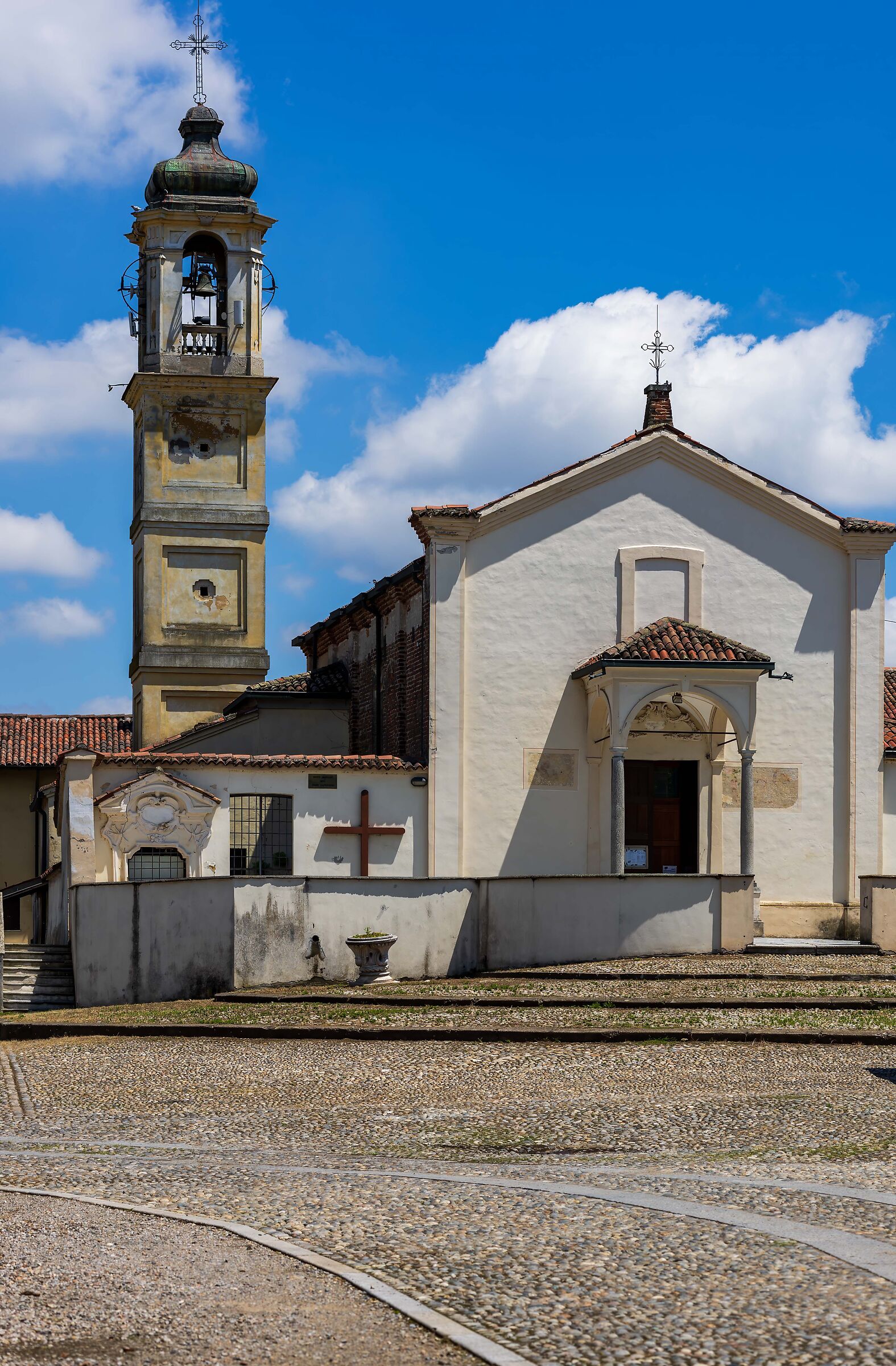 Chiesetta di campagna
