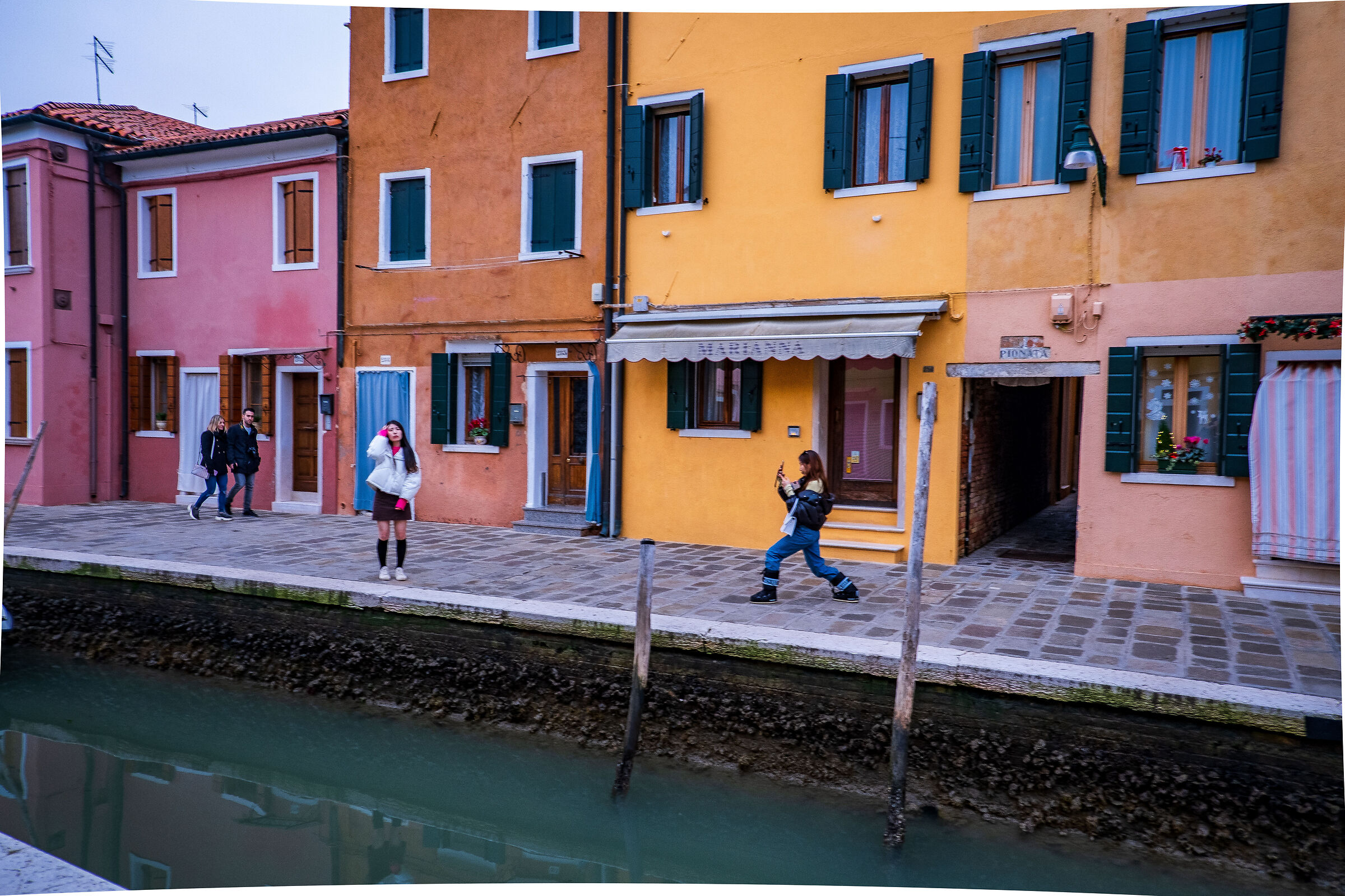 Moonboot in Burano