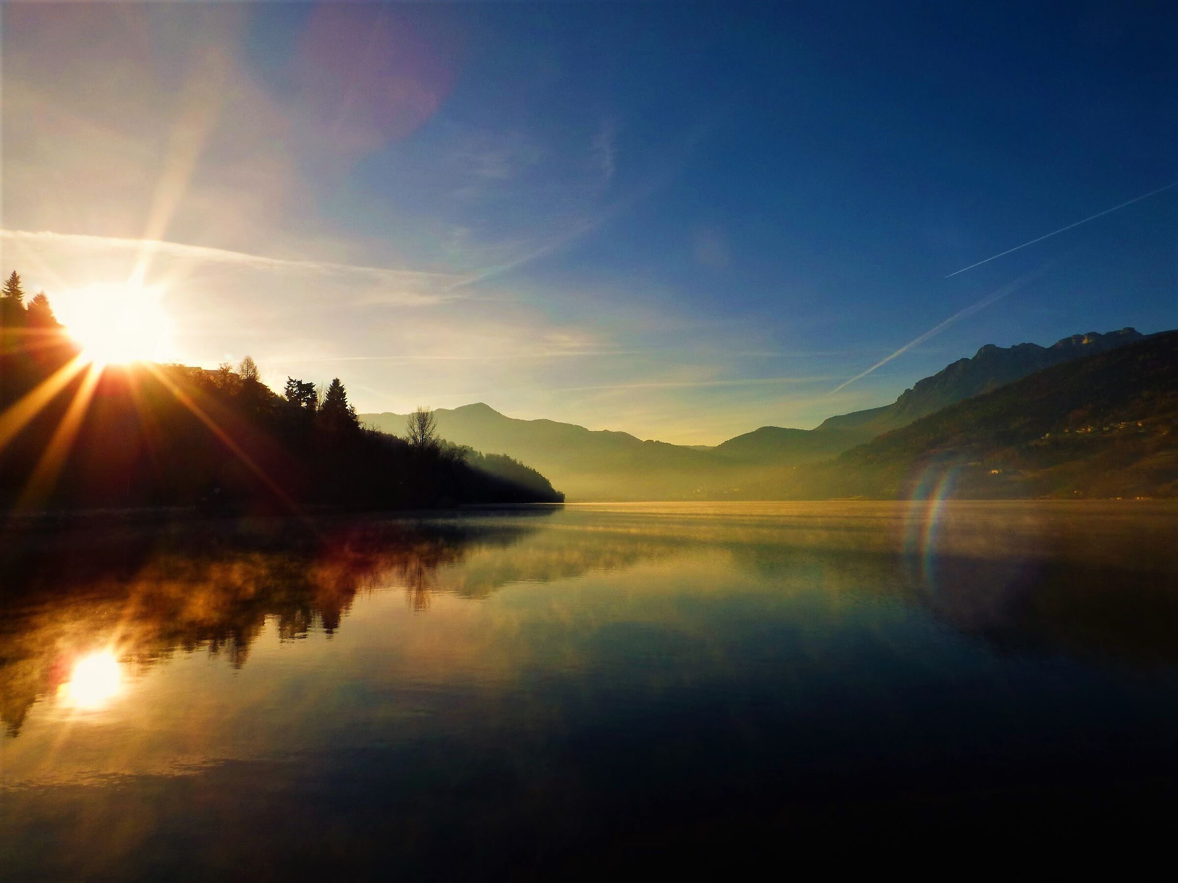Alba sul Lago di Caldonazzo (tn)