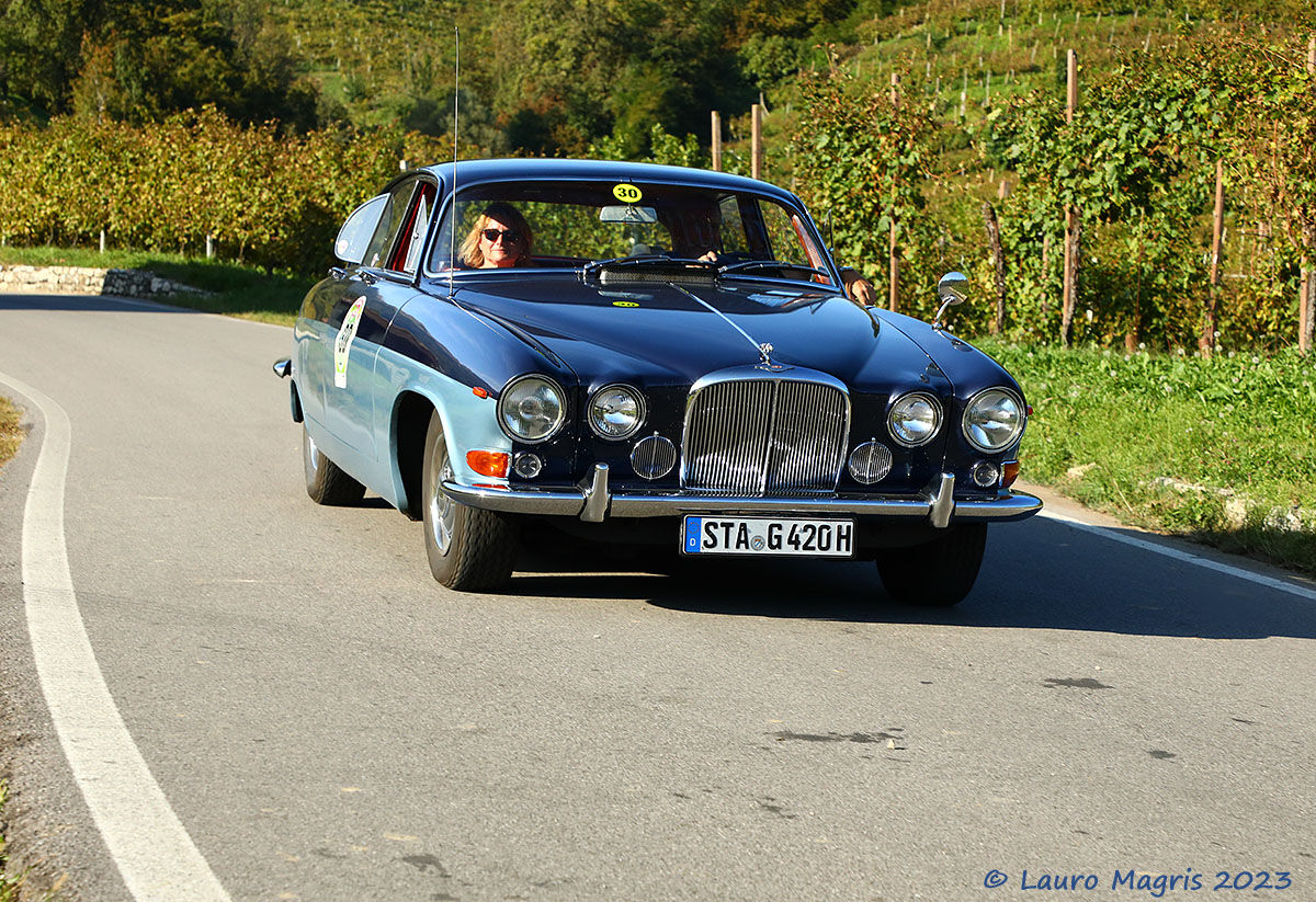 Jaguar 420 g (1967)