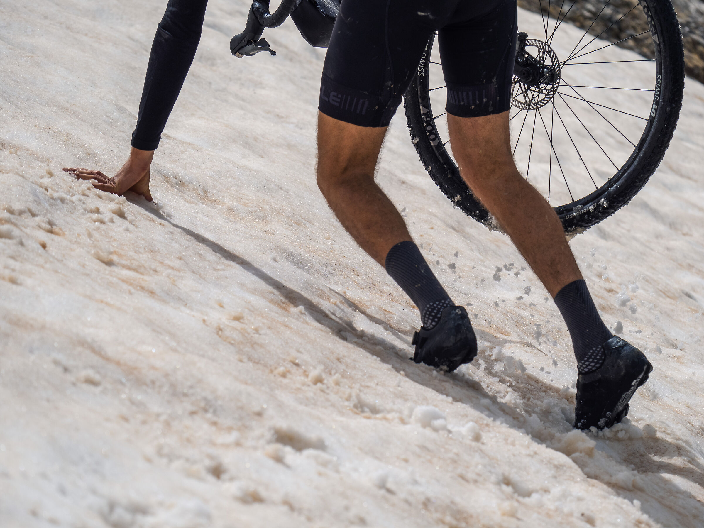 Mountain gravel exploration - gardetta 06.24