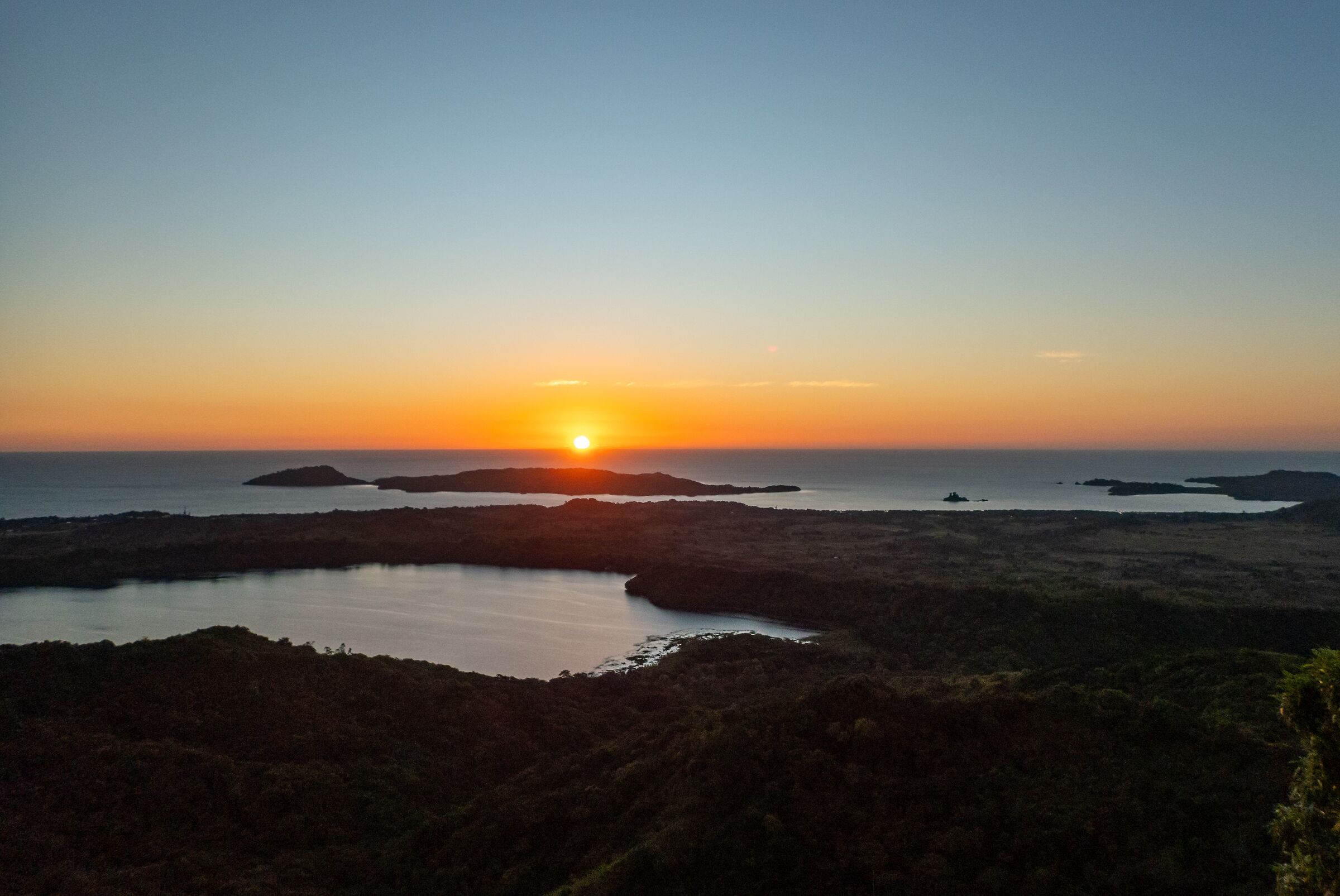 Tramonto dal monte più alto di Nosy Be