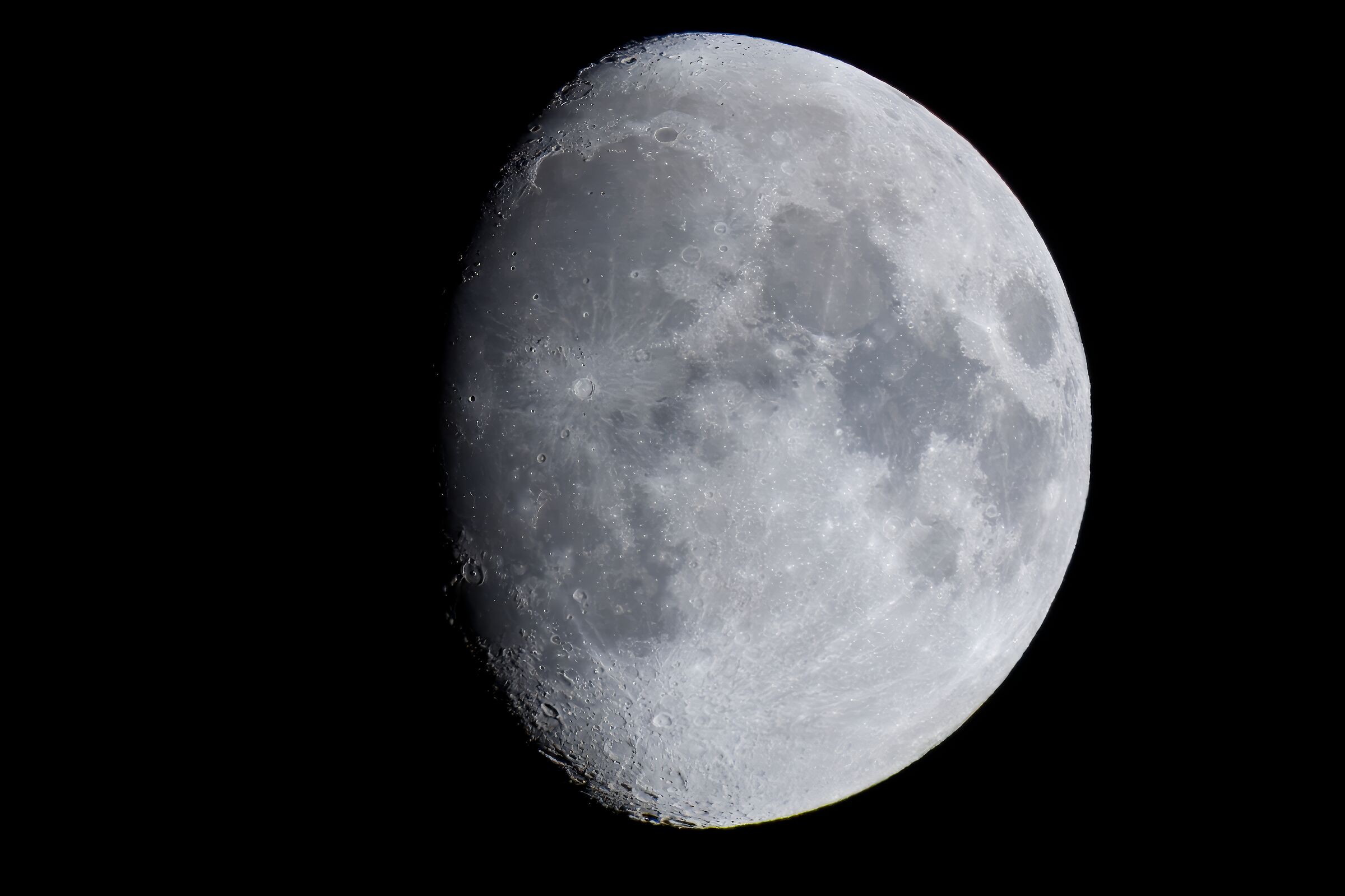 I want to go to the moon! :)