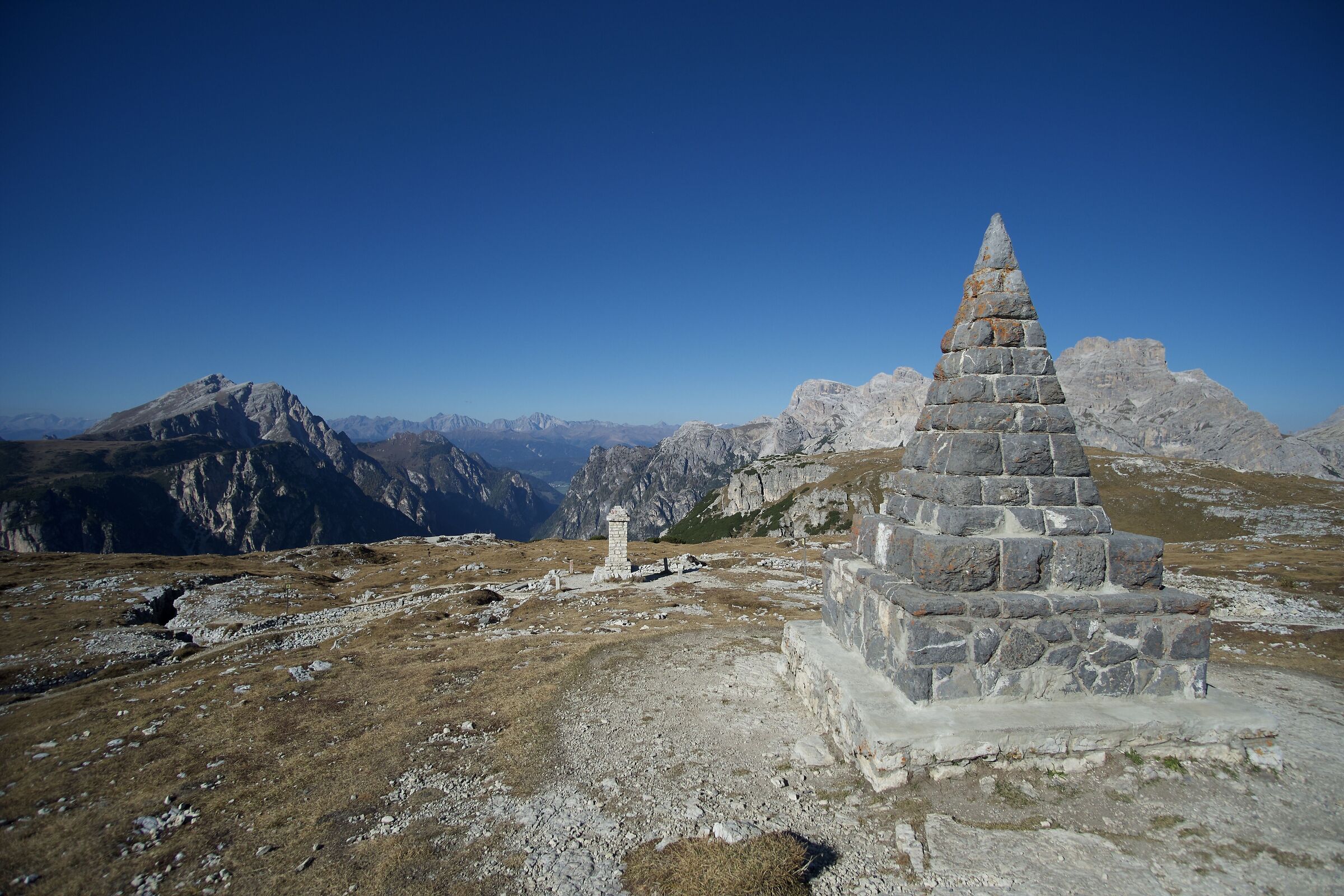 Dietro le Tre Cime di Lavaredo