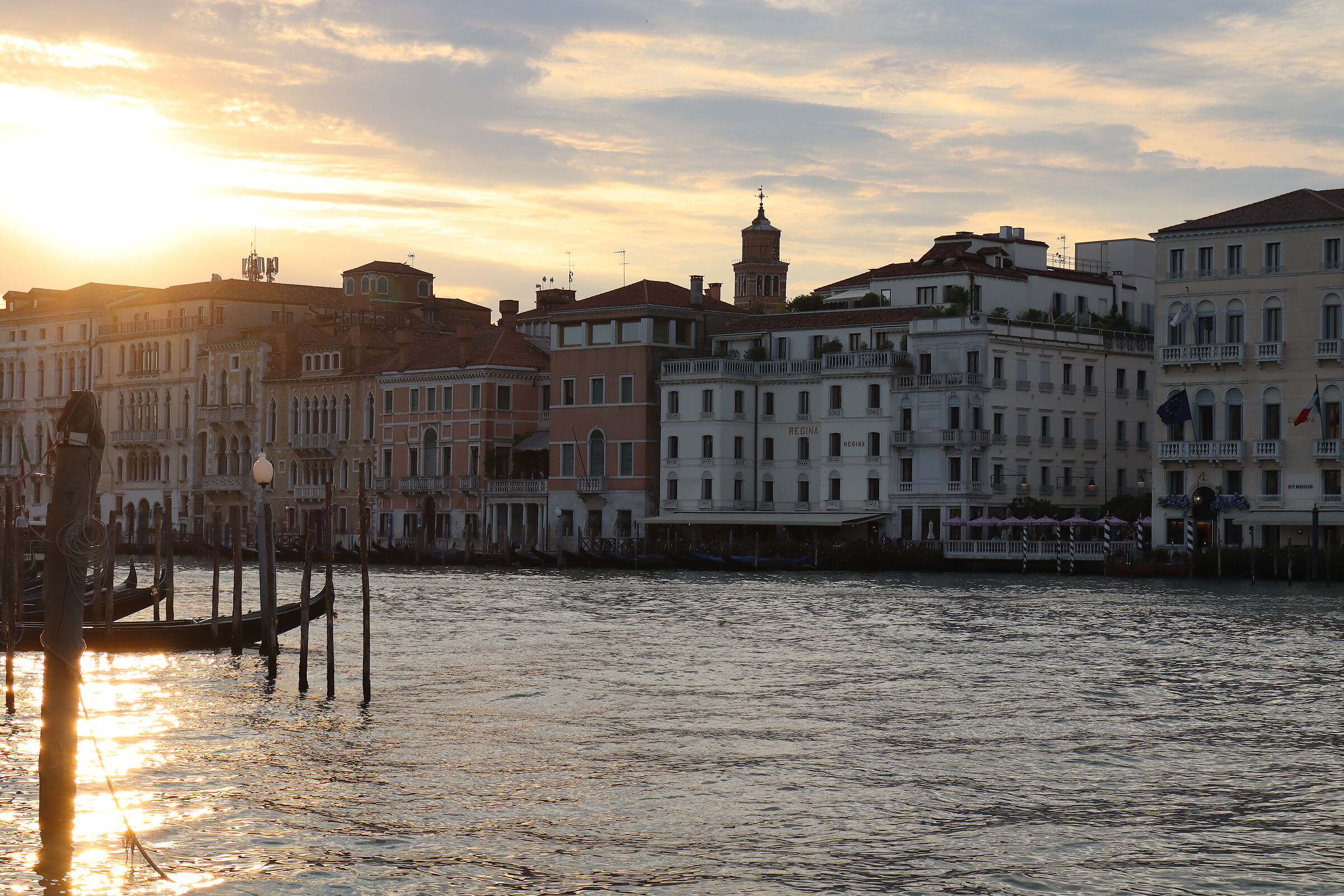 Mentre il sole scende