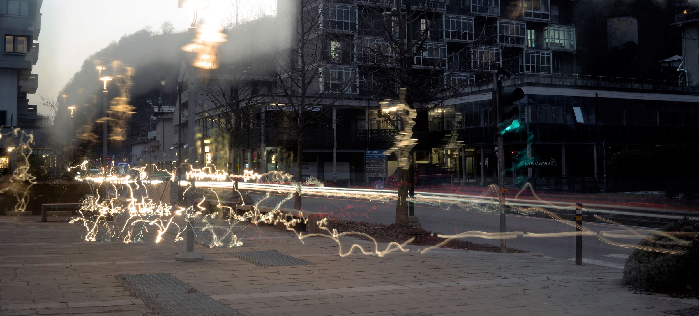 Light Tracers