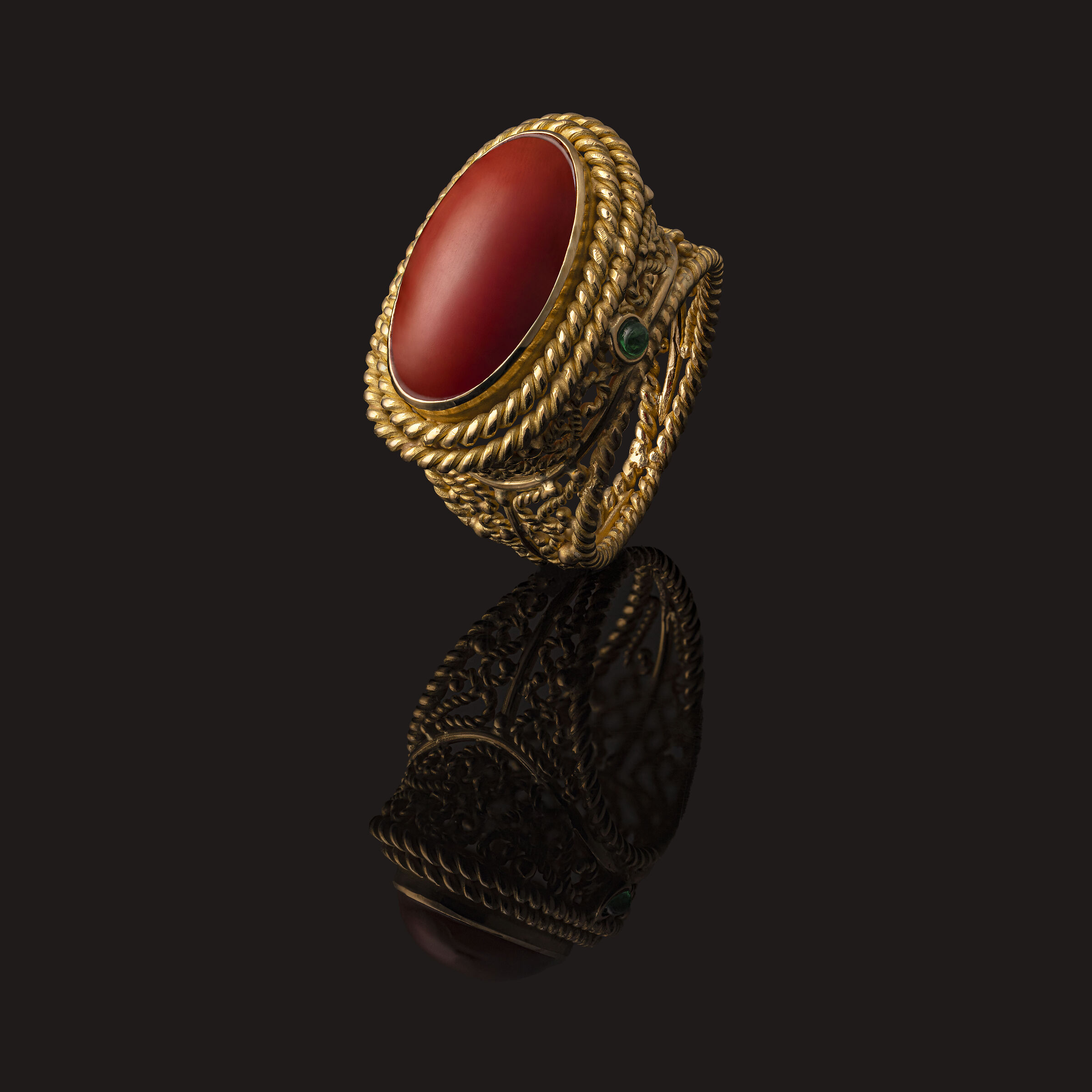 Anello Corallo