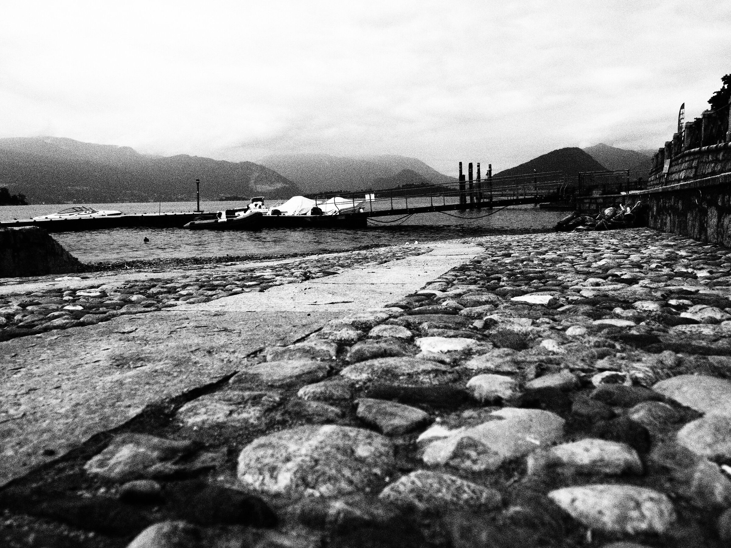 Laveno (effetto B/N on camera)