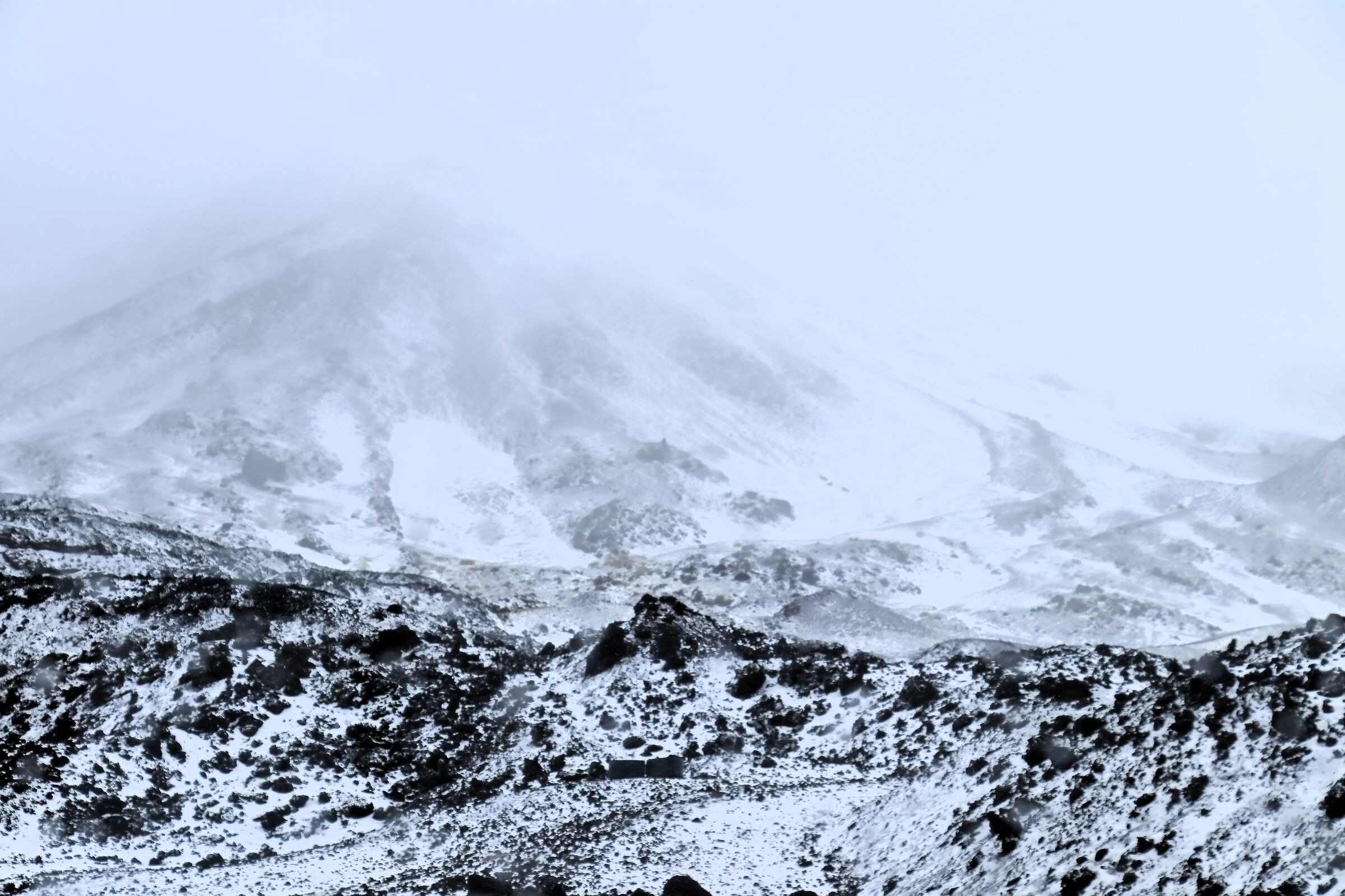 Etna 19-04-2024 - 0677