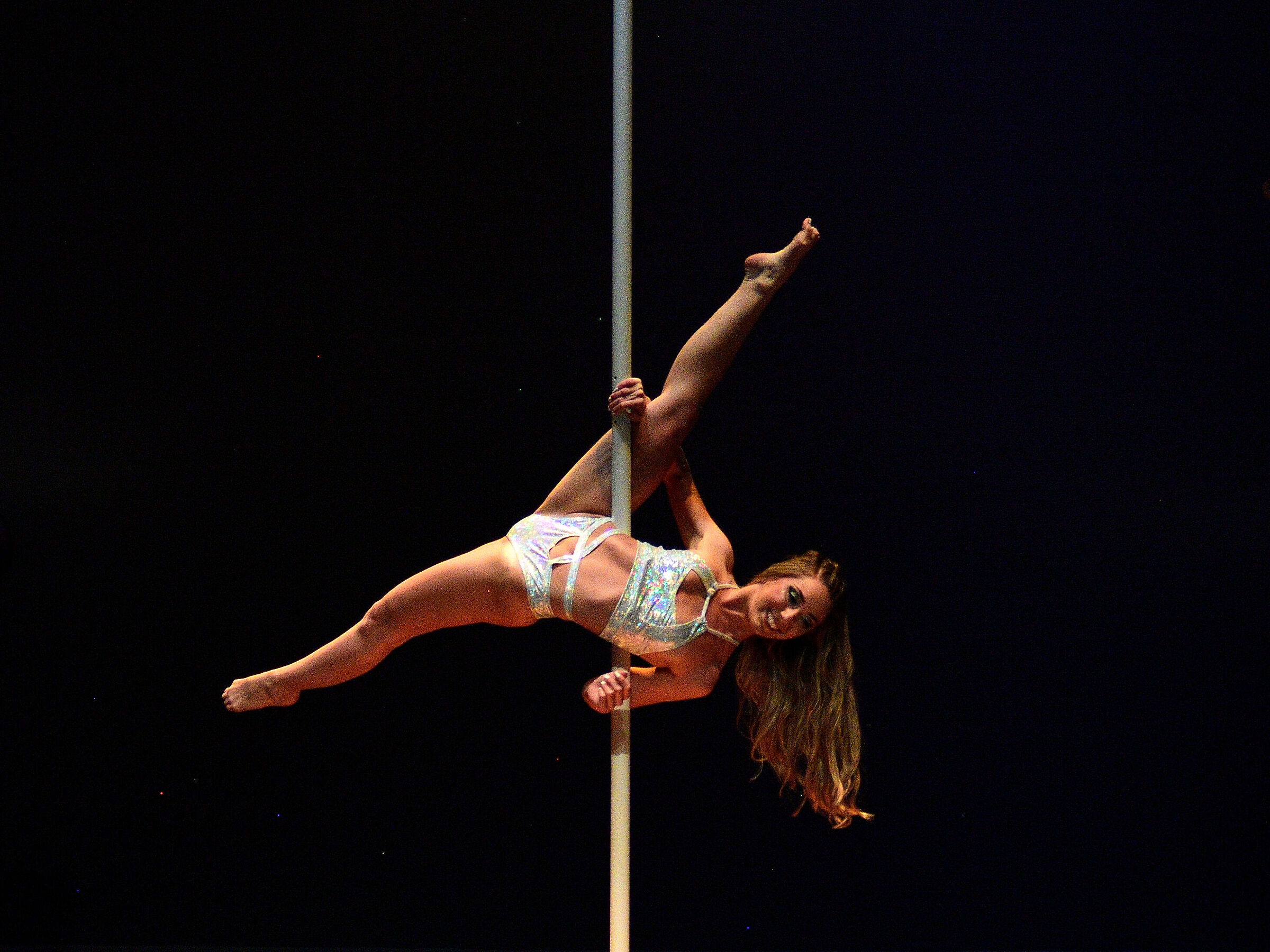 Pole dancing