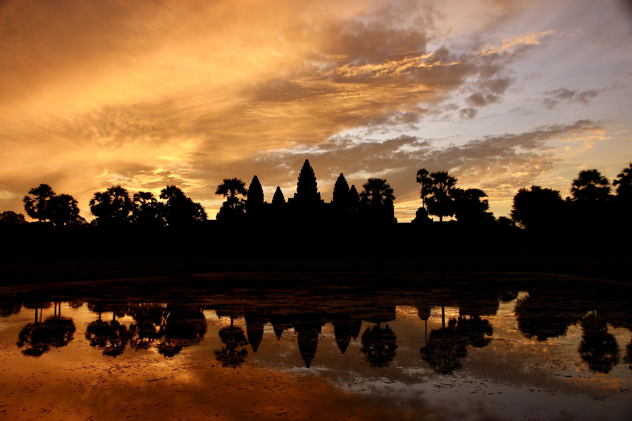 Alba ad Angkor Wat