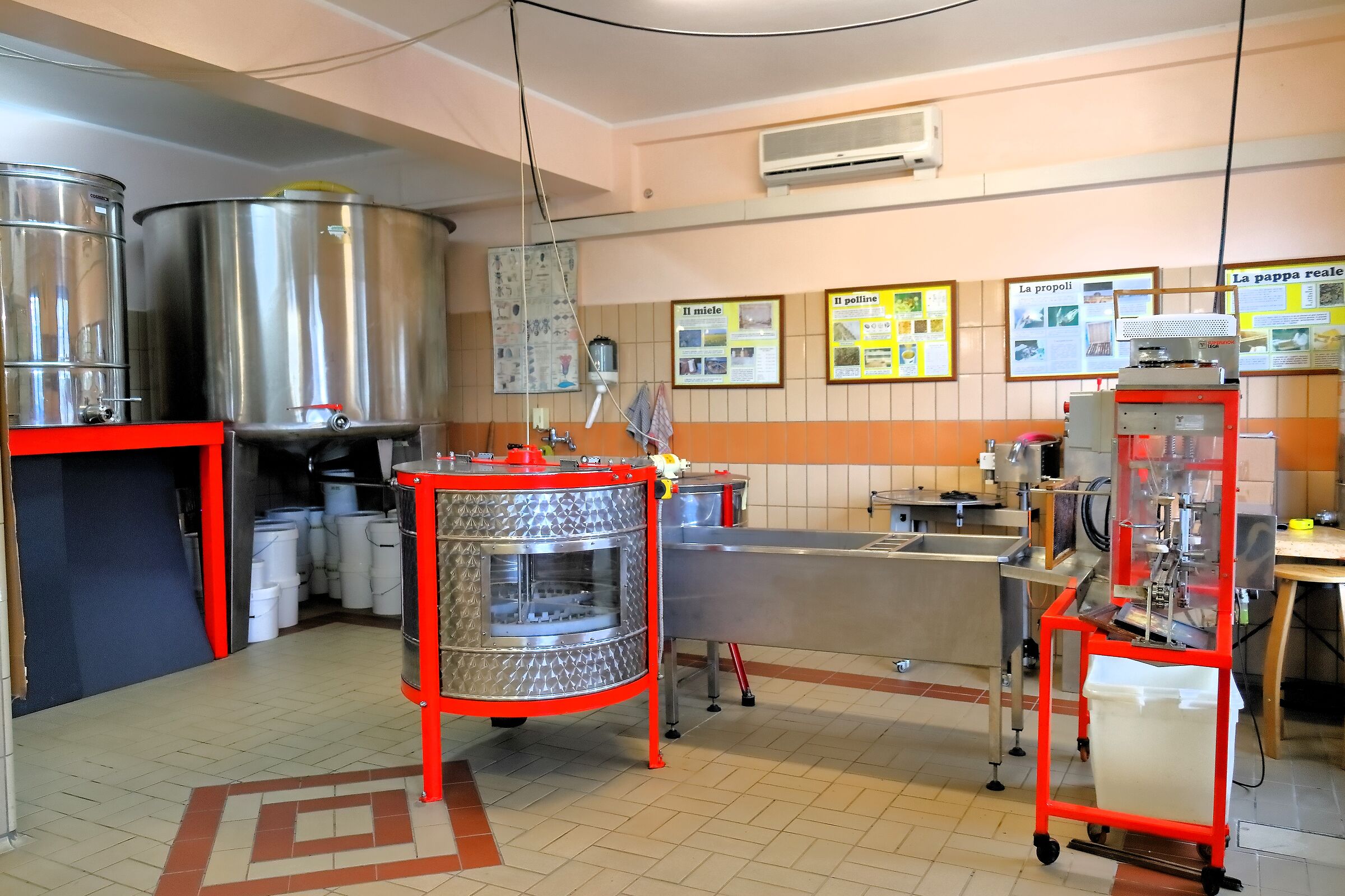 Zafferana 19-04-2024 - 0701