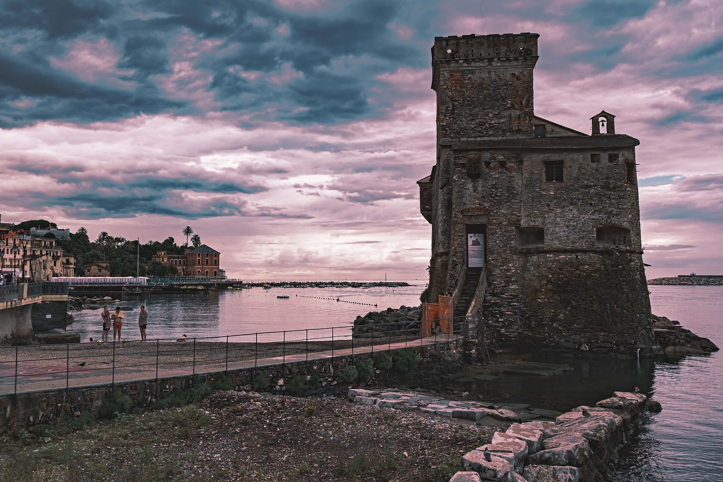 Rosso di sera..............