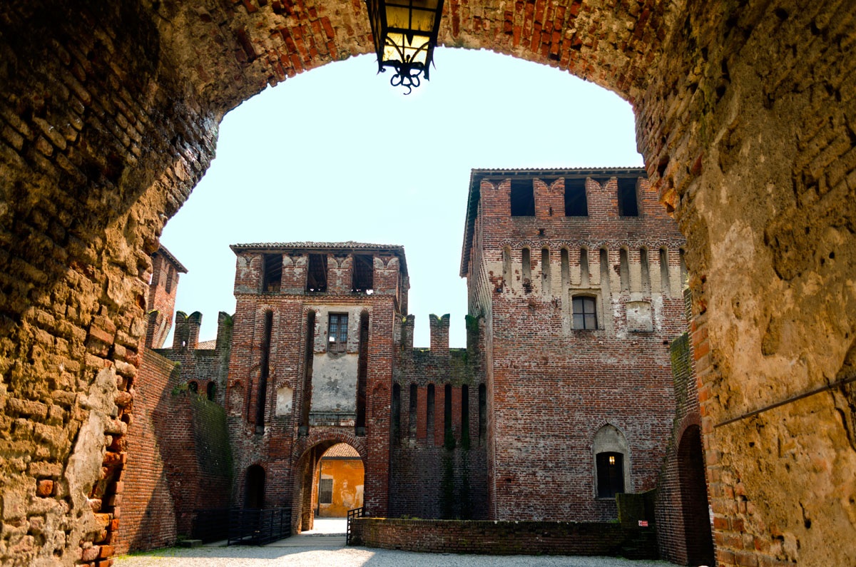 glimpses of the Middle Ages