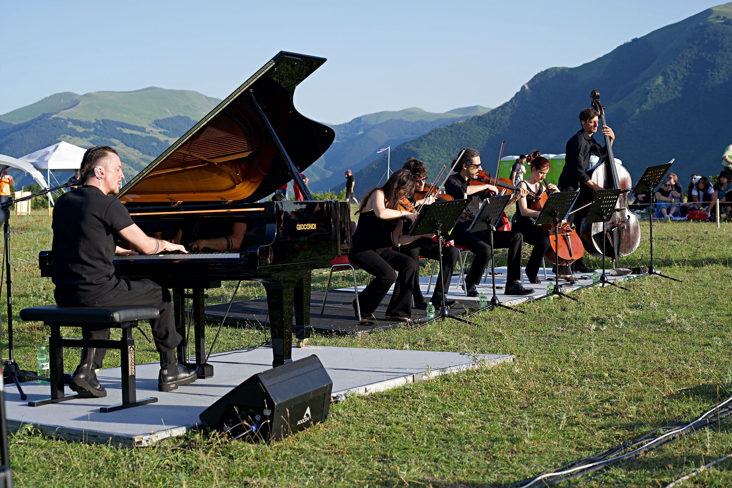 Dardust + Sunset String Quintet