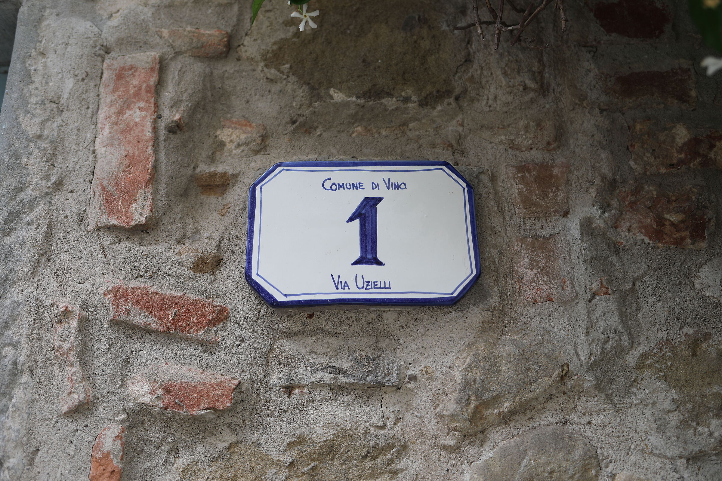 Sono ed abito " Qui " Canon 5 D IV, 35, F. 2 IS US...