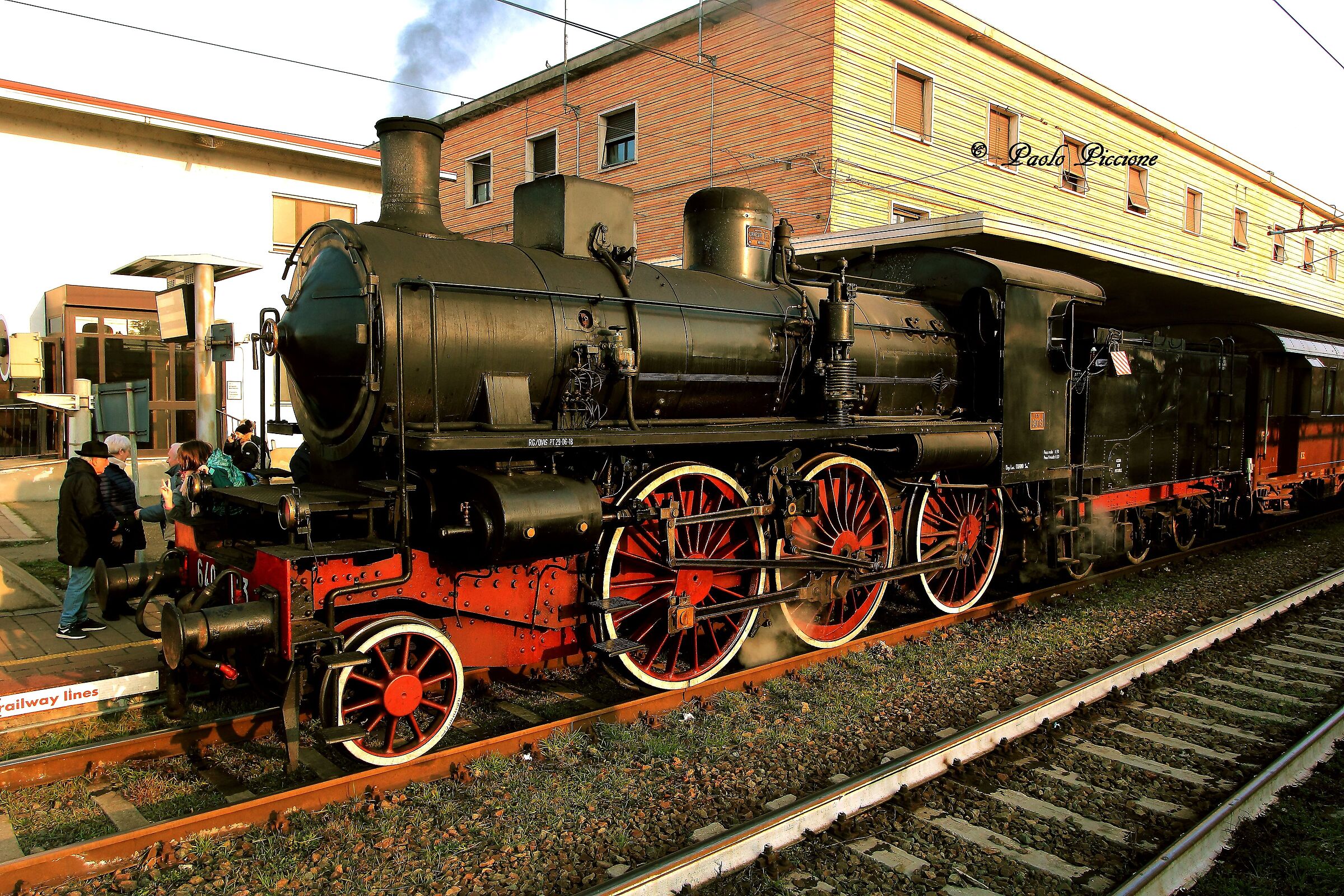 Steam locomotive, Alexandria station, 2023.