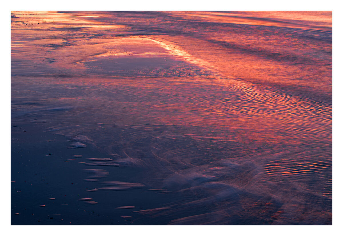 Brushstrokes of the sea