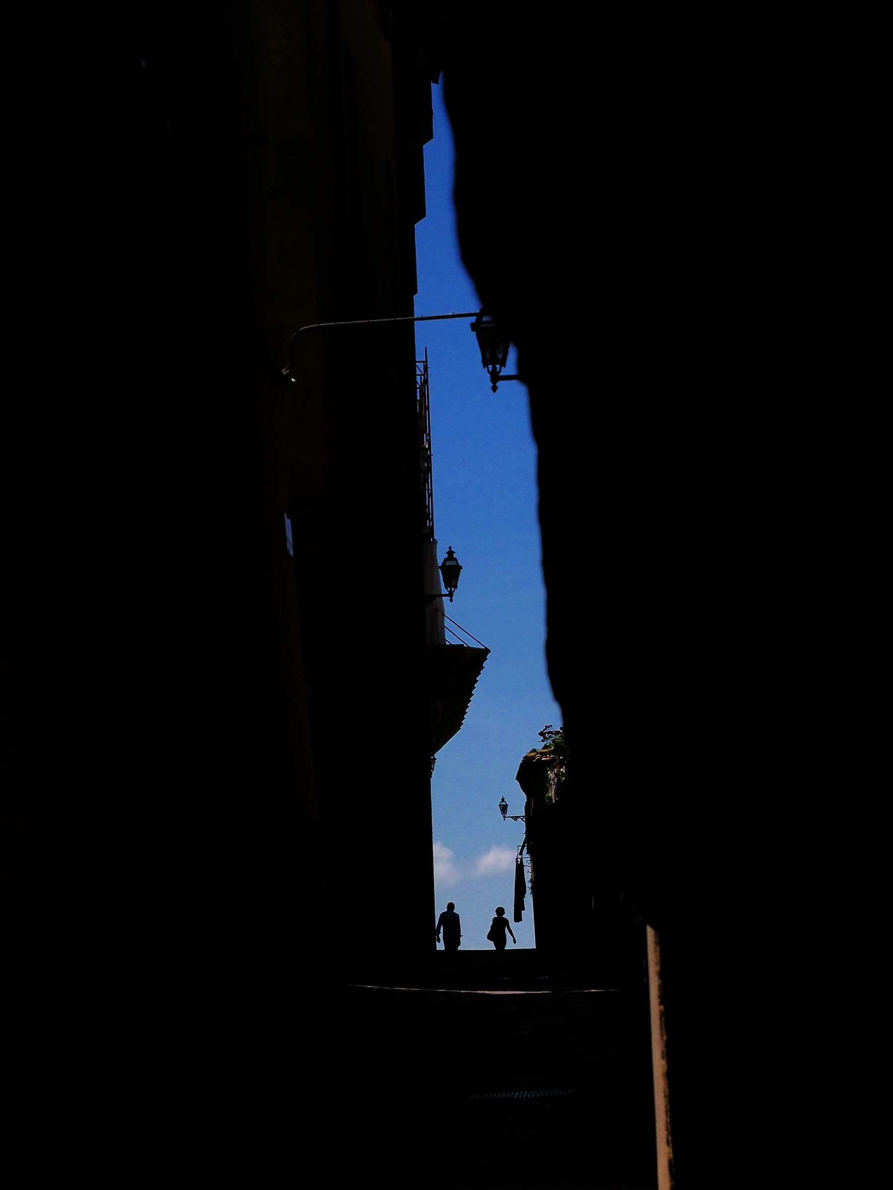 Il buio che ti accompagna alla luce