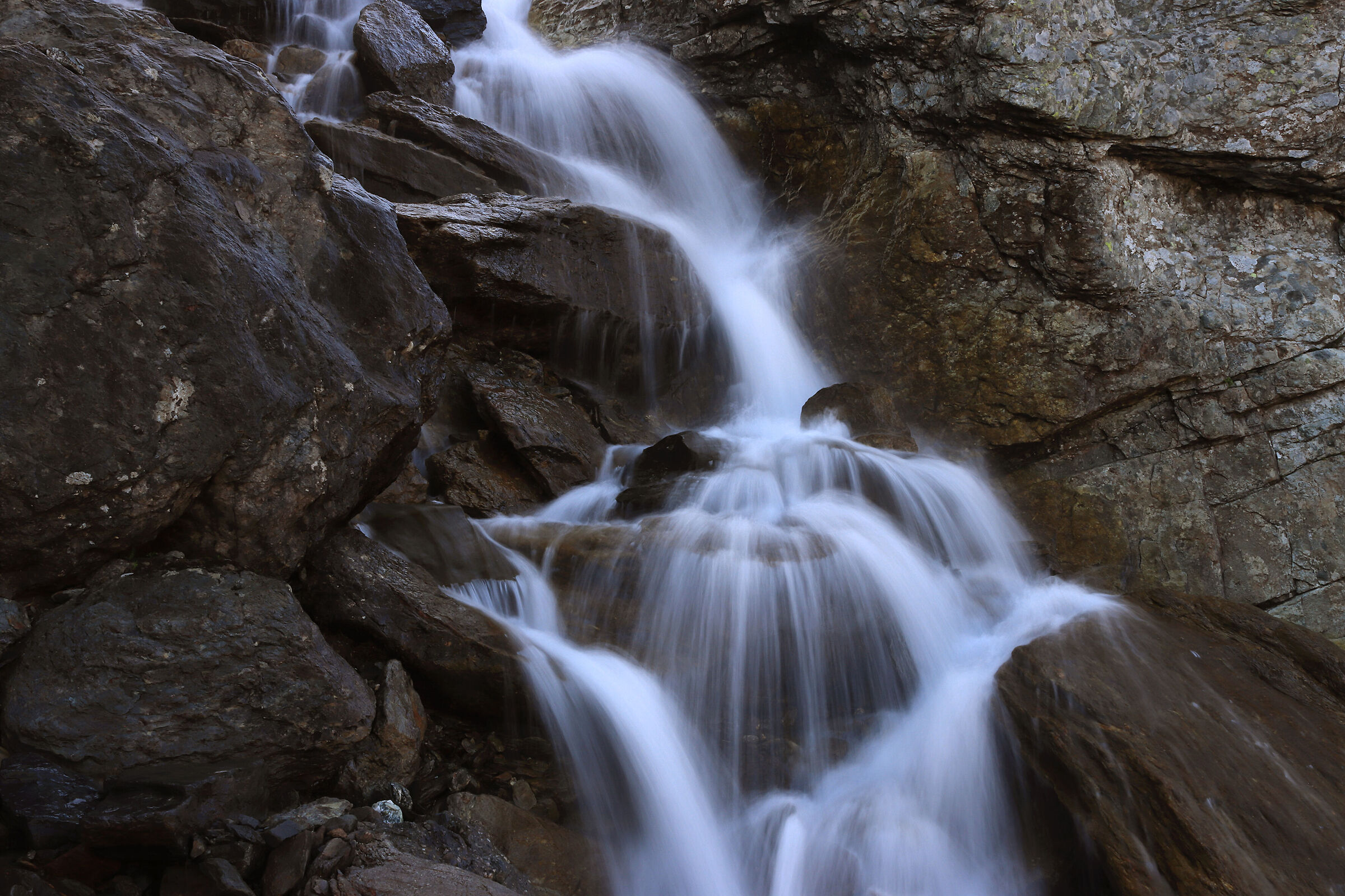 Recastello waterfalls