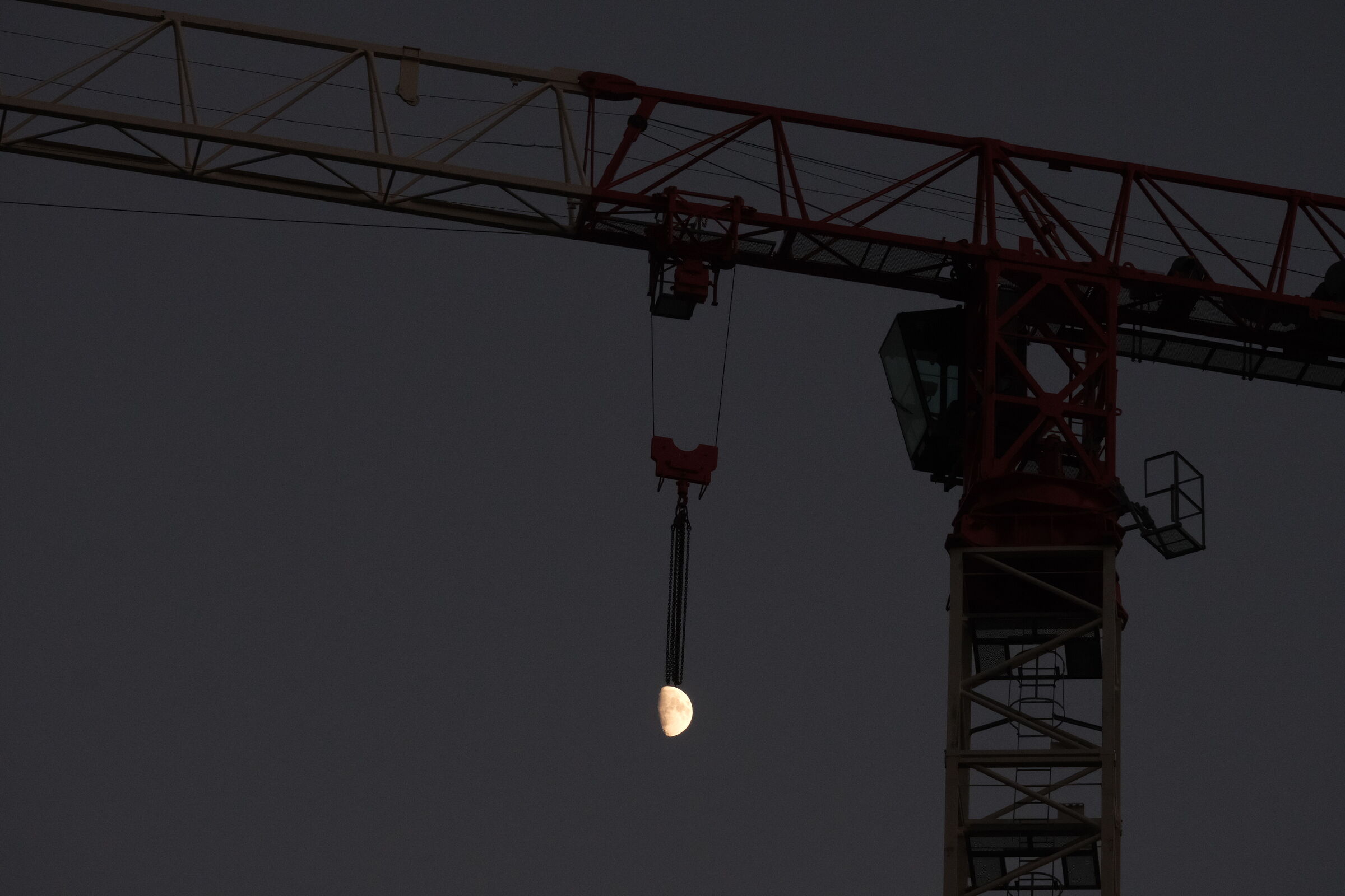 trasporto materiale per la ricostruzione a L'Aquila