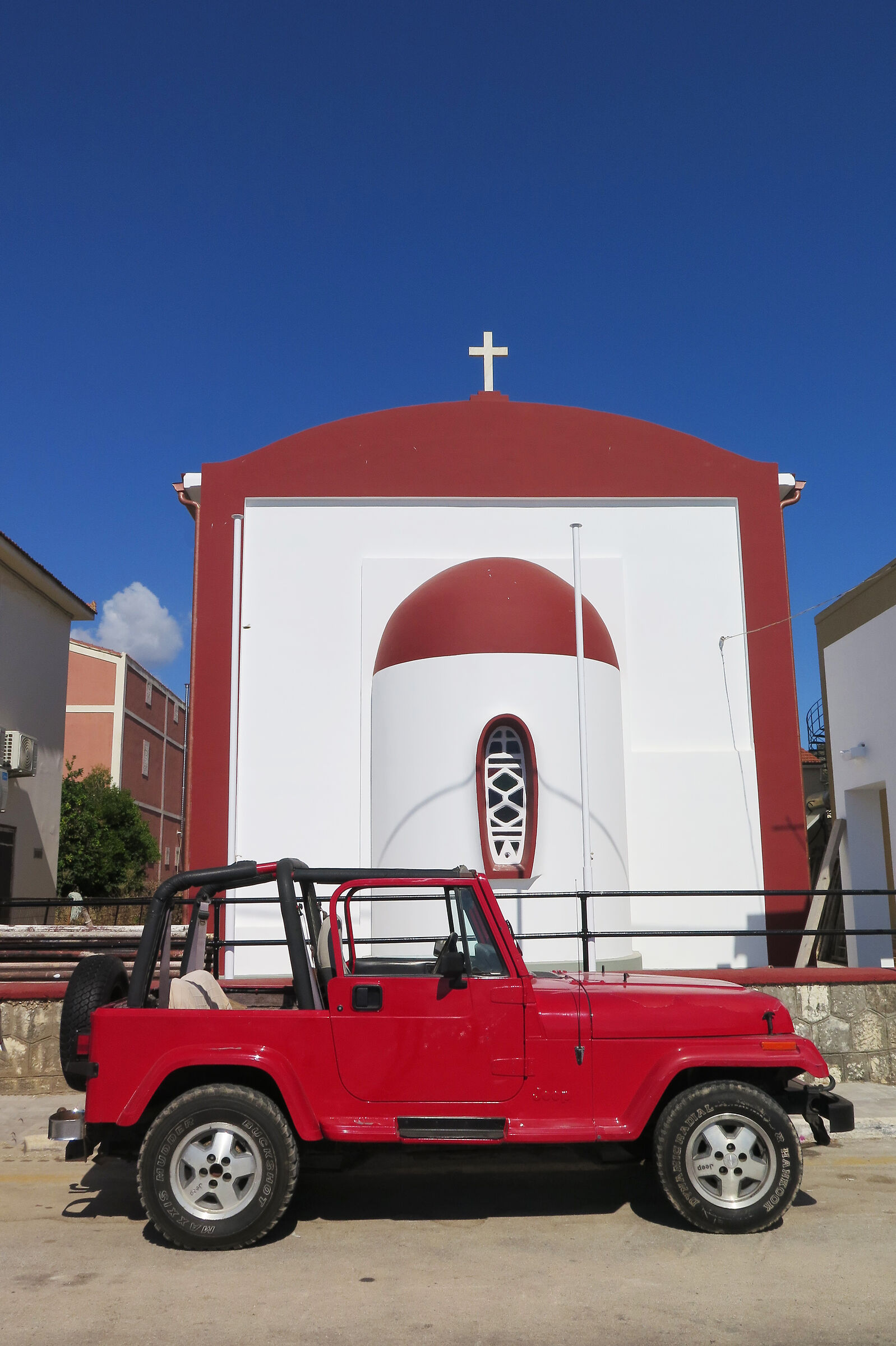 Contrasto o...la macchina di servizio? :) :) :)