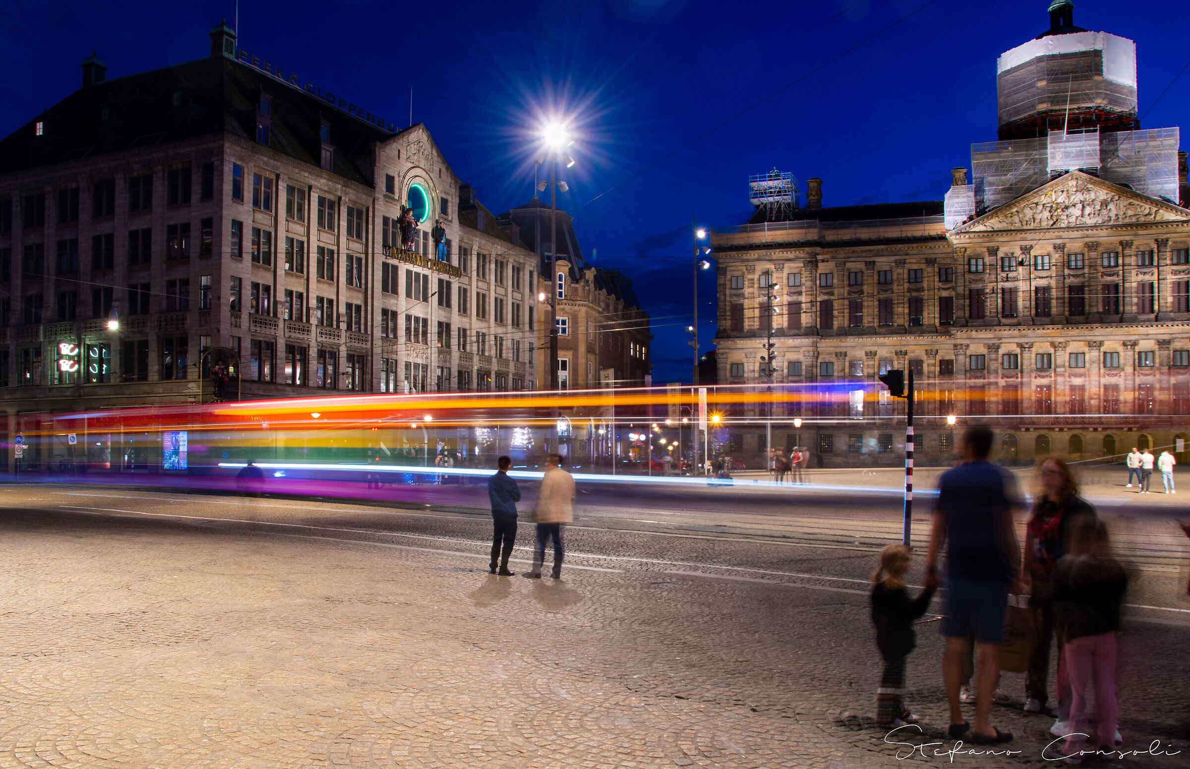 Ams