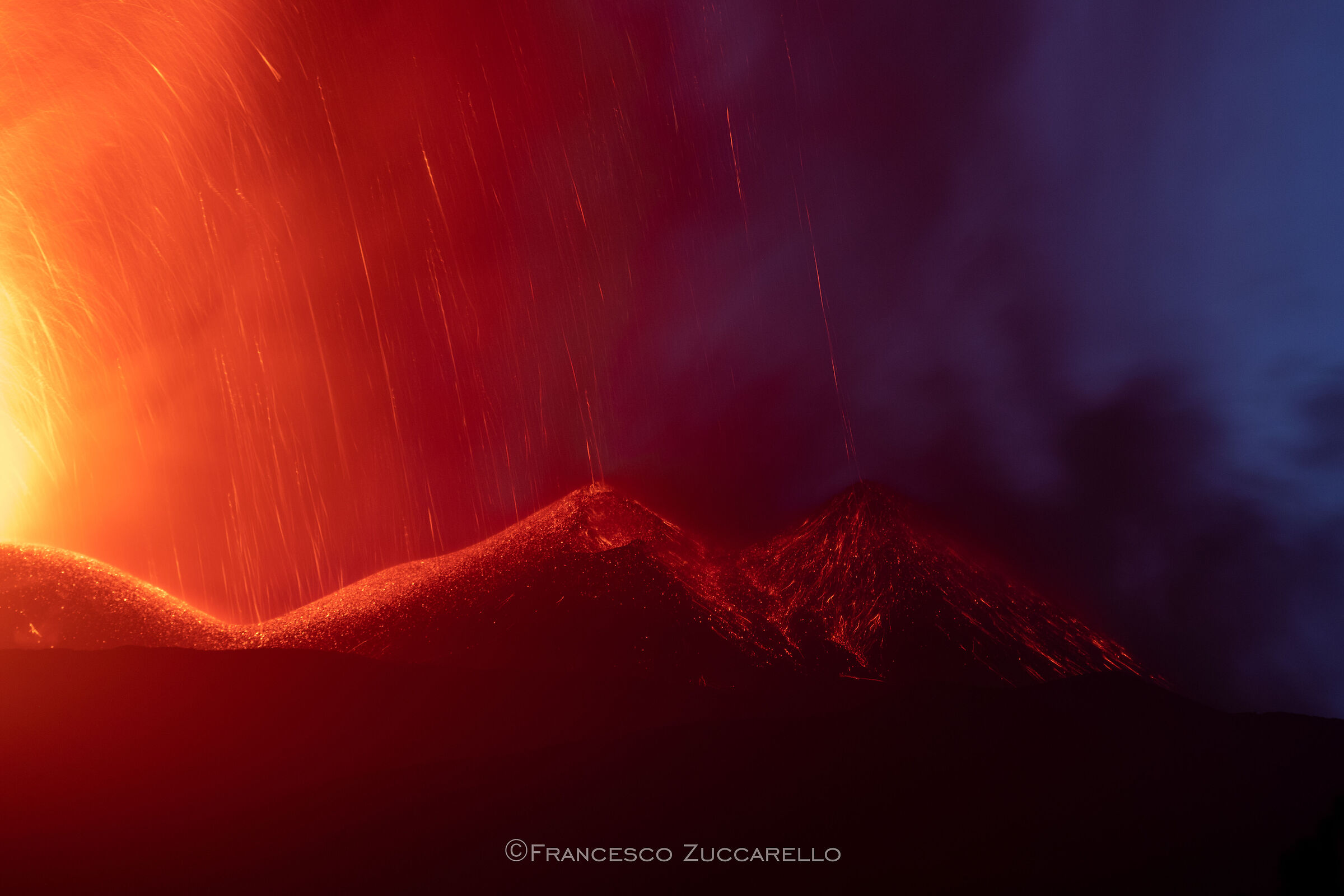 Rain of lapilli and volcanic bombs