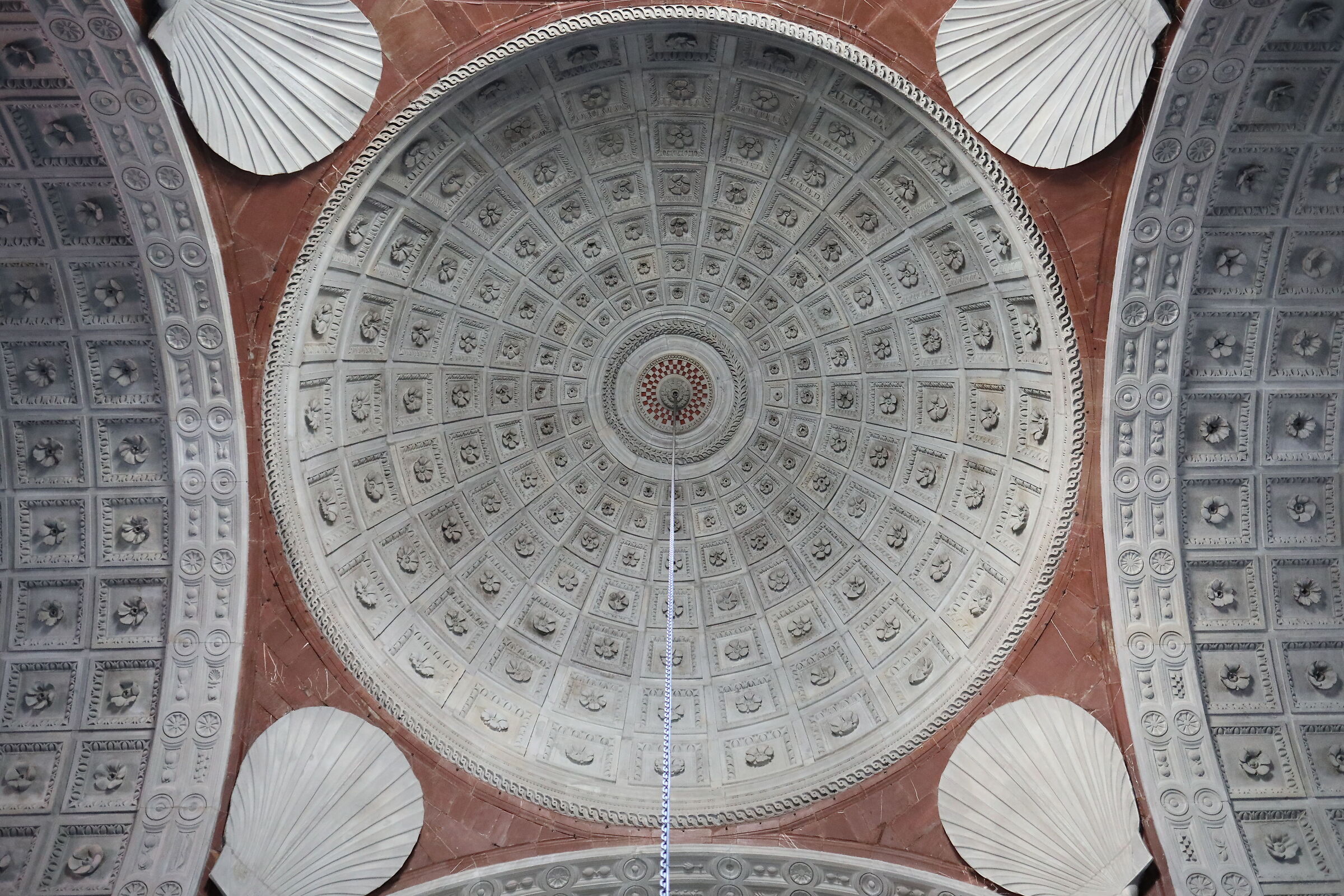 @" ISO 6 Thousand 400 " Canon 5 D IV-35, F.2 IS USM