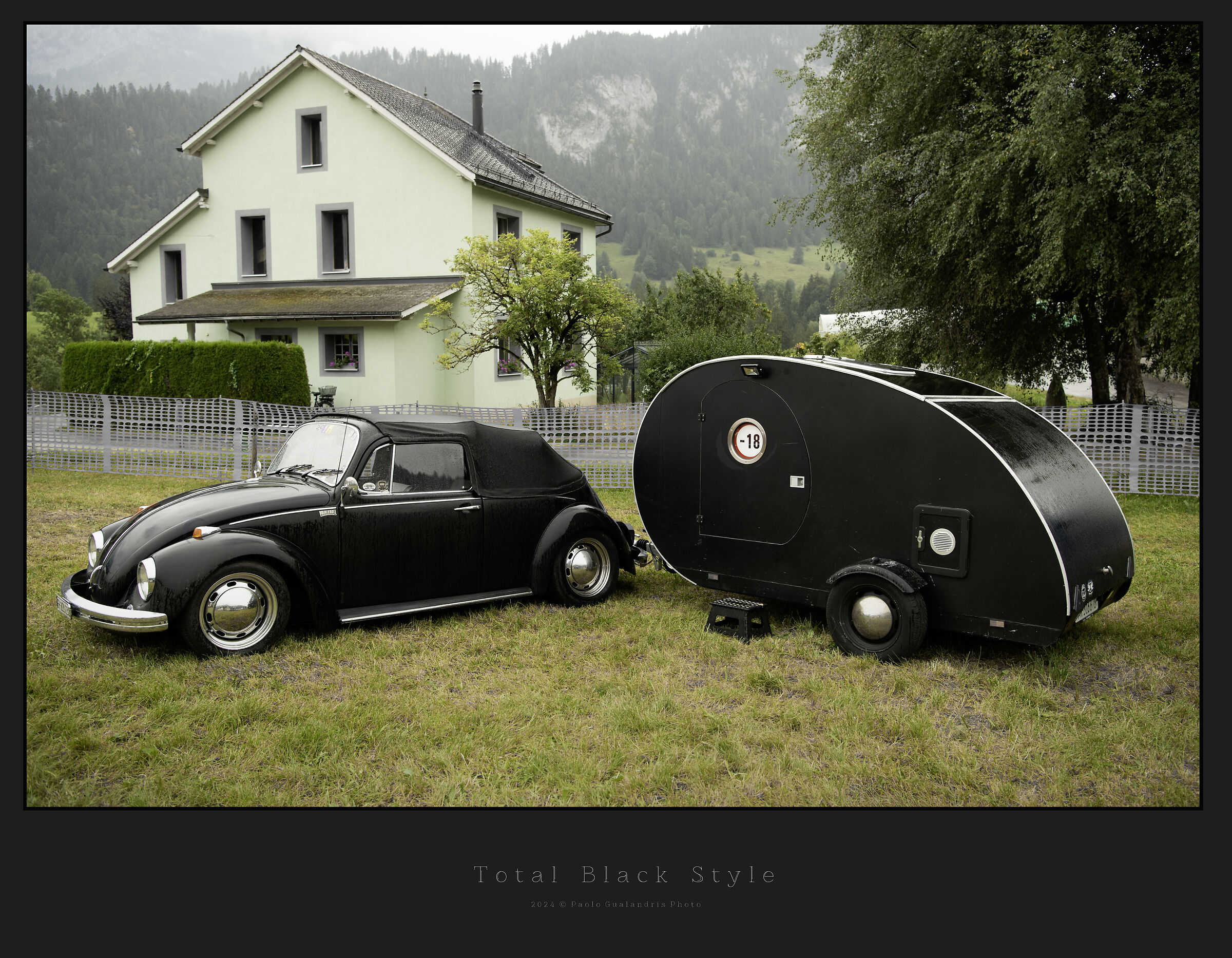 Total Black Style