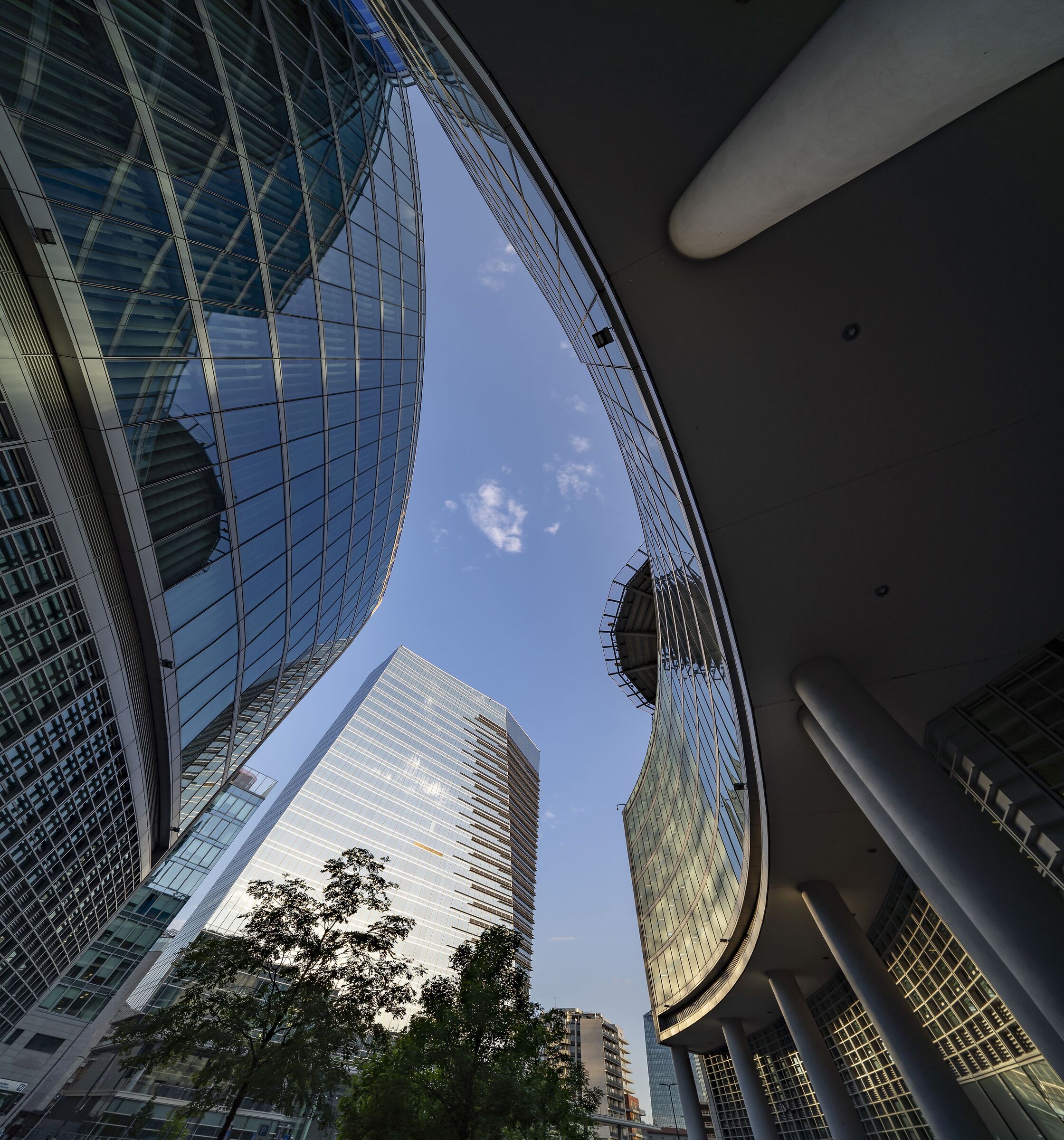Palazzo Lombardia and Torre Gioia 22 - 4