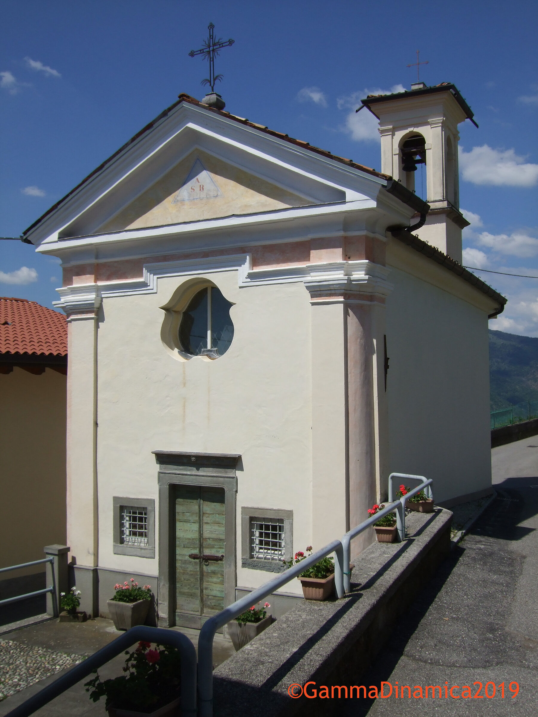 Piccola chiesa