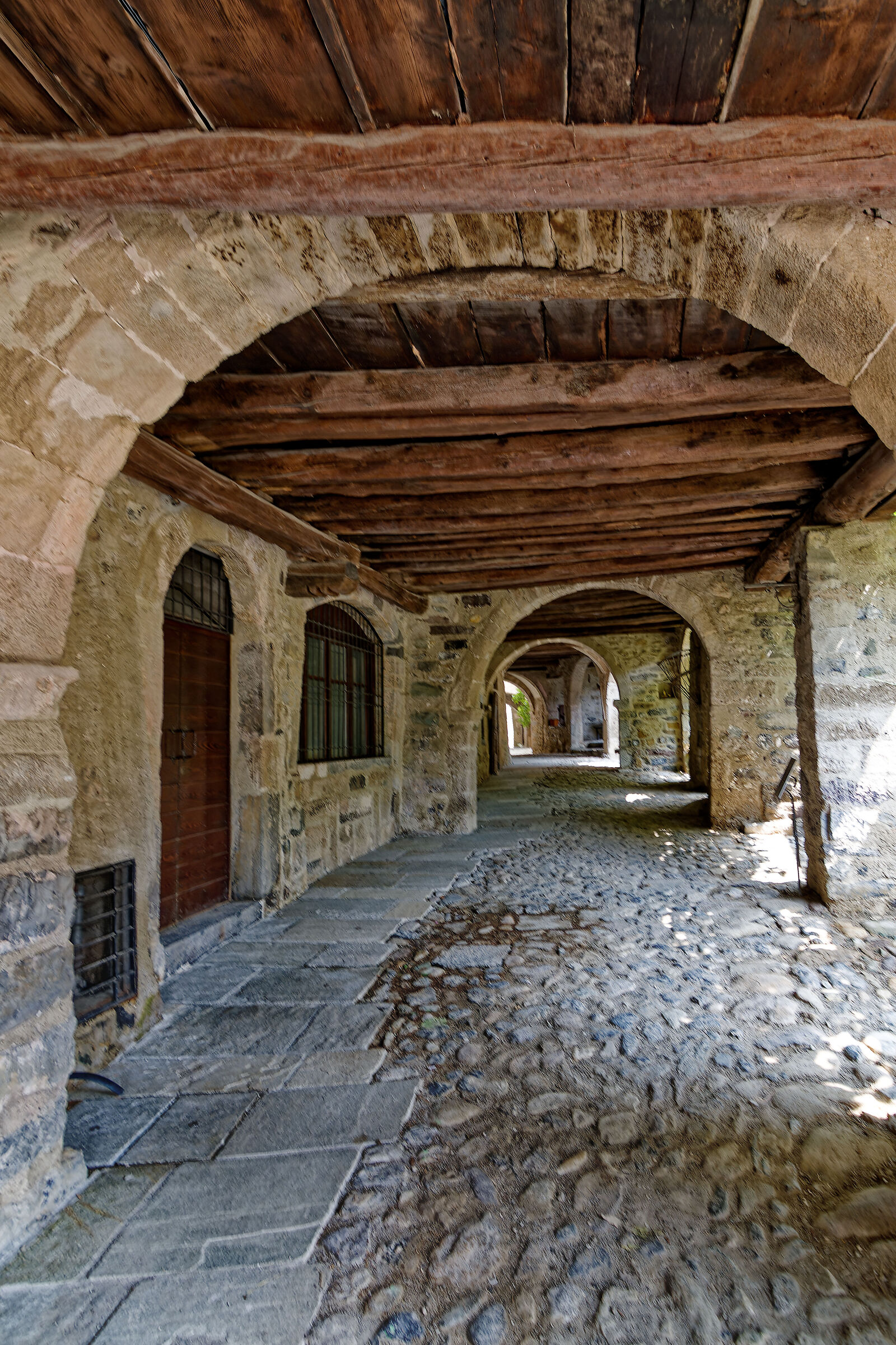 THE PORTICOED STREET 3